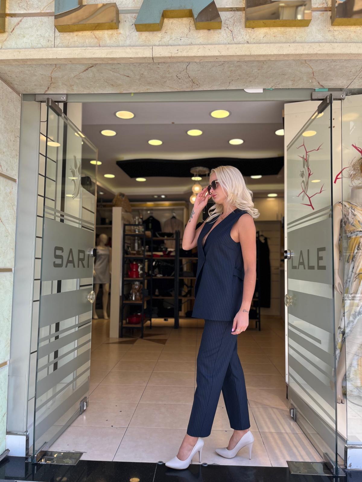 ÇİZGİLİ KUMAŞ DAR PAÇA PANTOLON