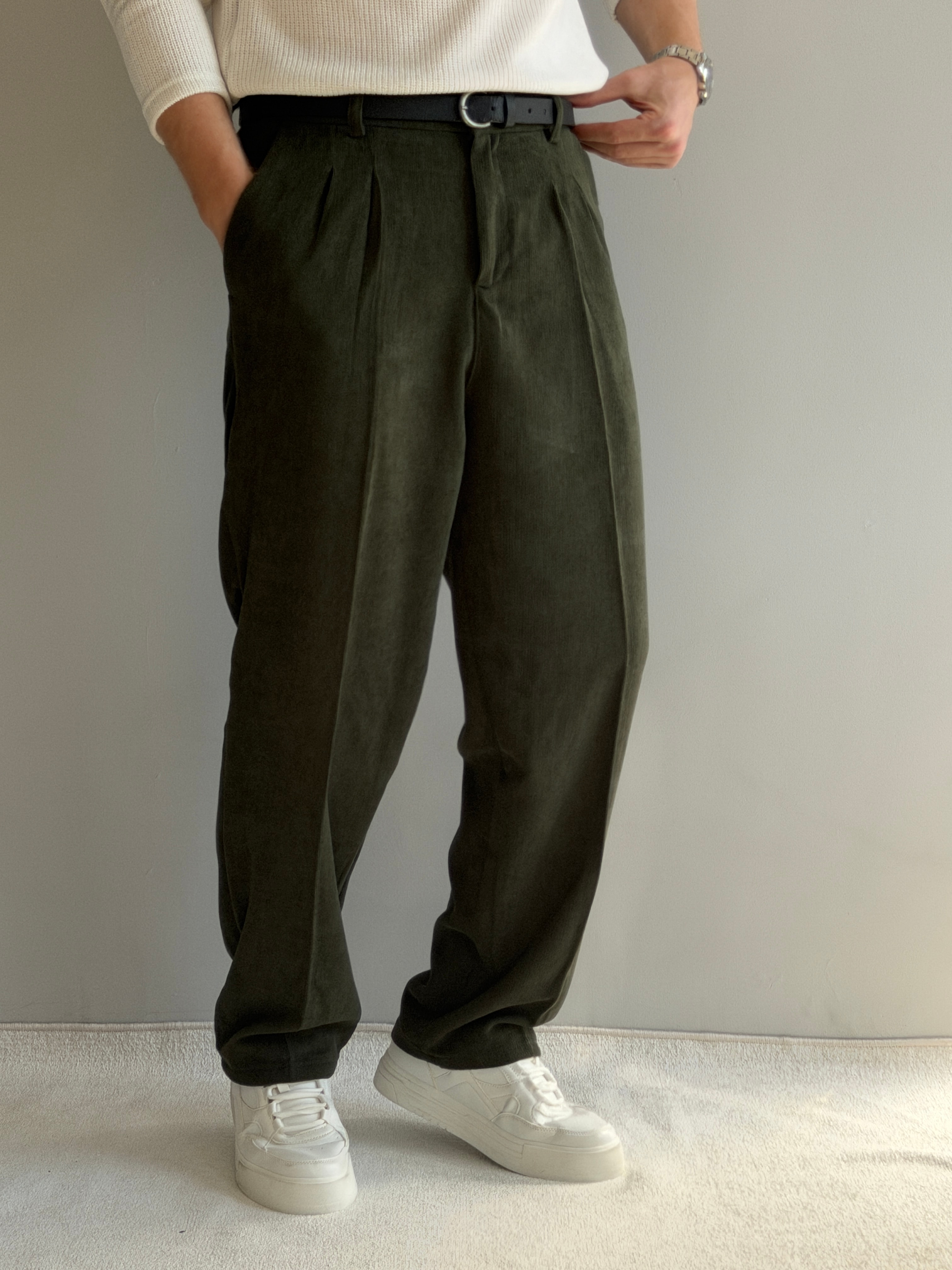 Prime Old Money Exclusive İnce Fitilli Baggy Kalıp Pantolon - P158 - Haki