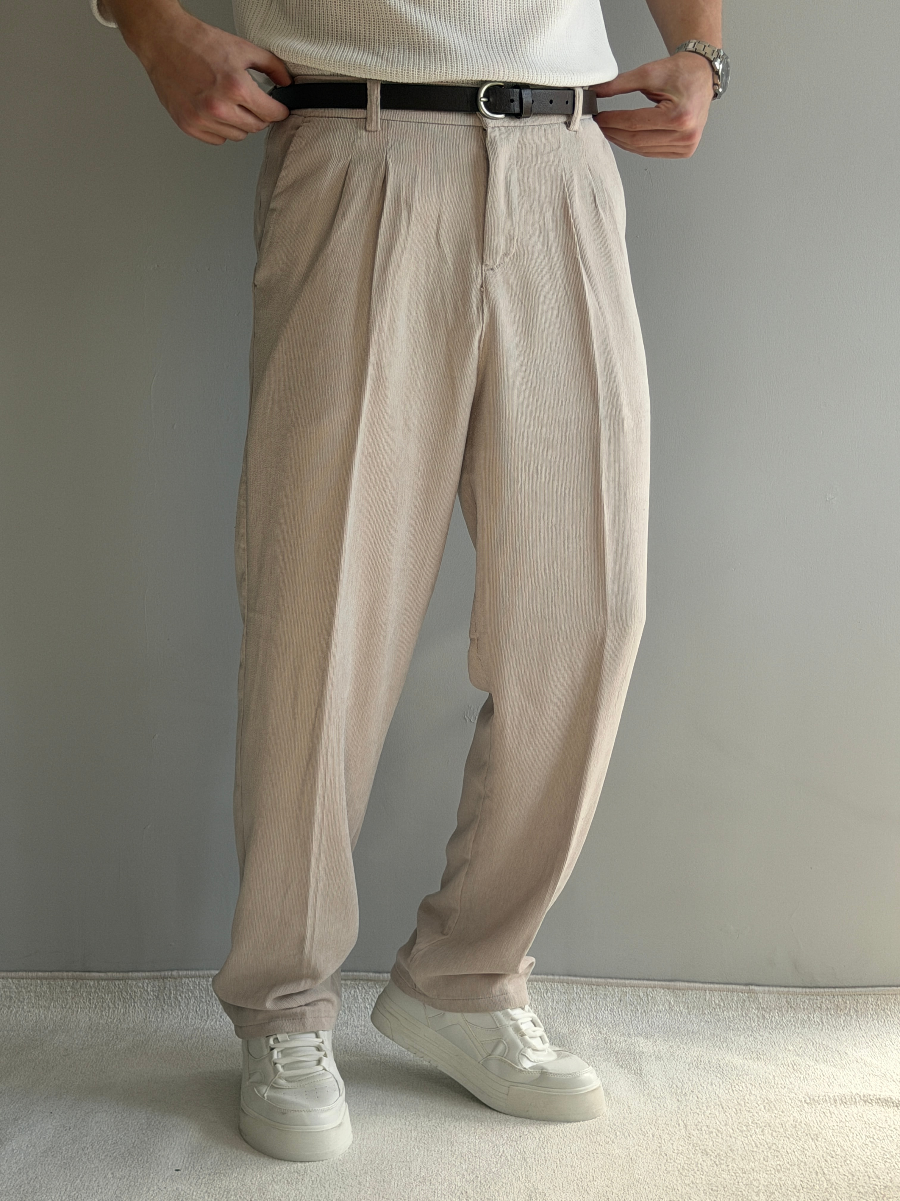 Prime Old Money Exclusive İnce Fitilli Baggy Kalıp Pantolon - P158 - Krem