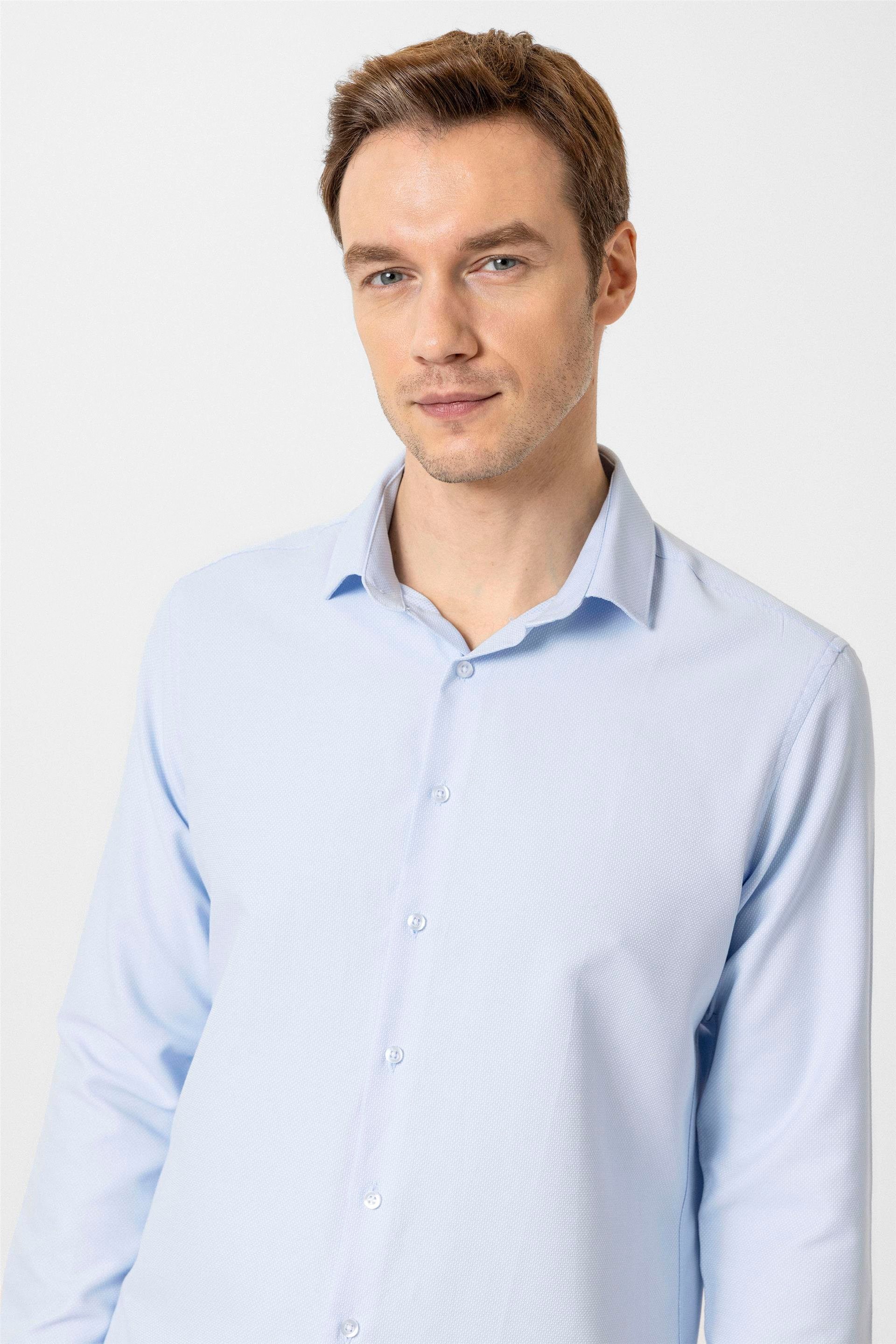 Süvari Slim Fit Mikro Desenli Kolay Ütü Teri Emen Nefes Alan Kravat Yaka Dört Mevsim Erkek Gömlek