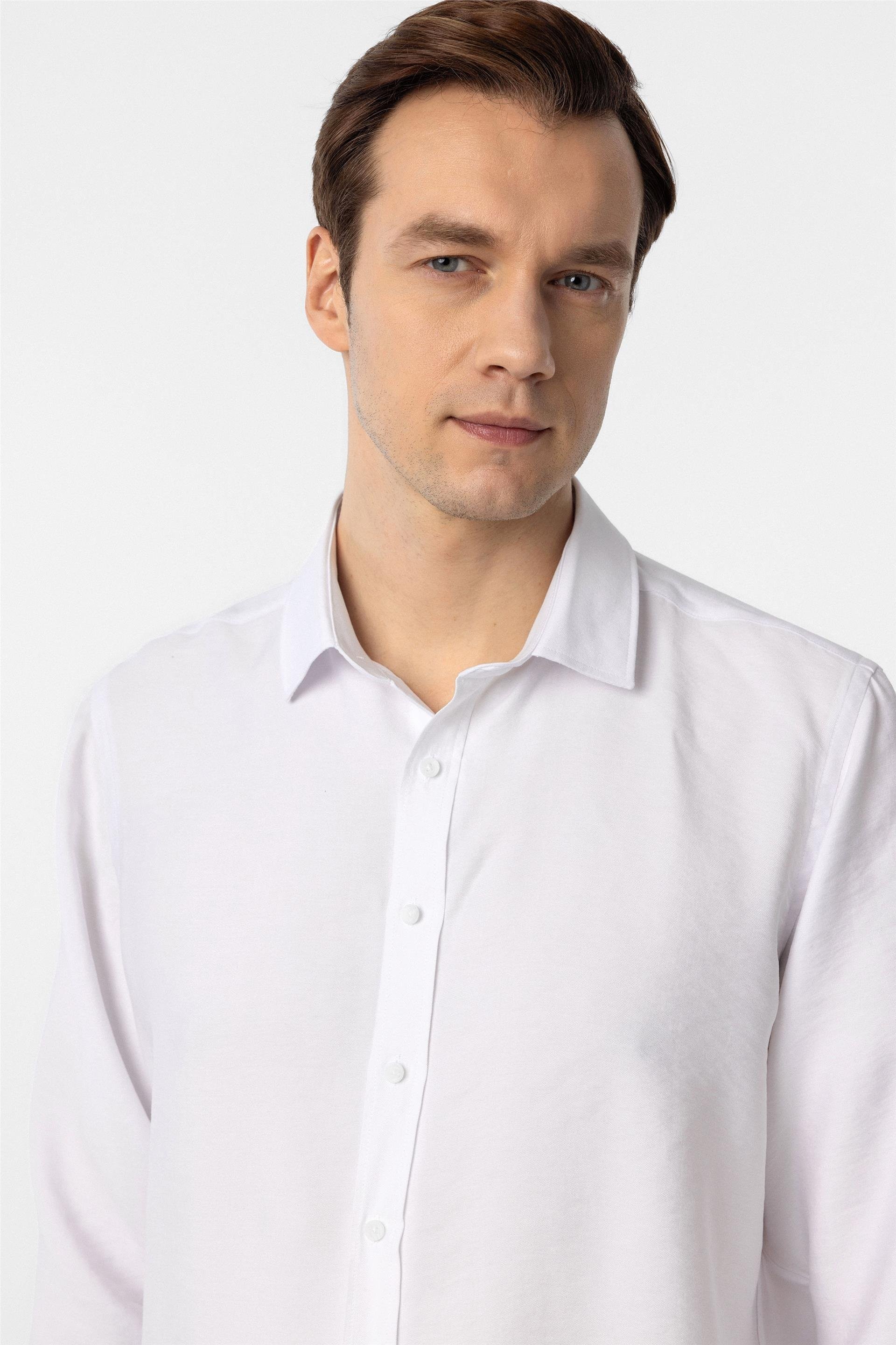 Süvari Slim Fit Kolay Ütü Teri Emen Nefes Alan Kravatlık Dört Mevsim Erkek Gömlek