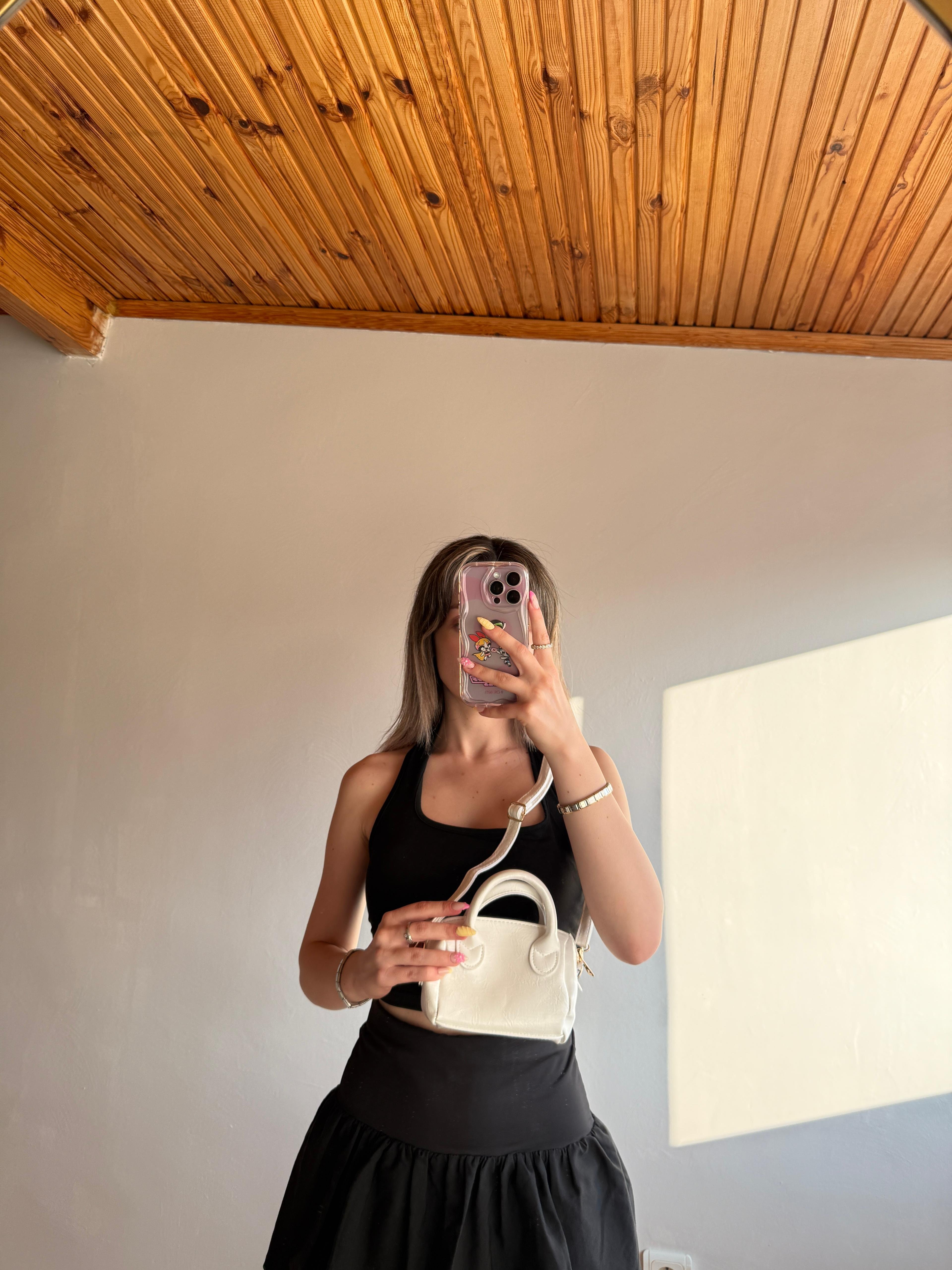 VK Model Beyaz El ve Omuz Çantası