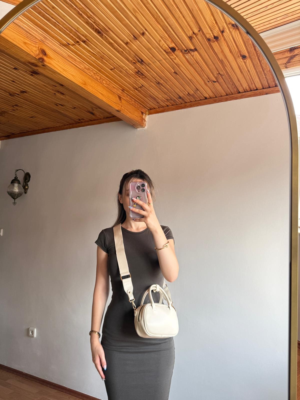 Velora Model Krem Kadın El ve Omuz Çantası