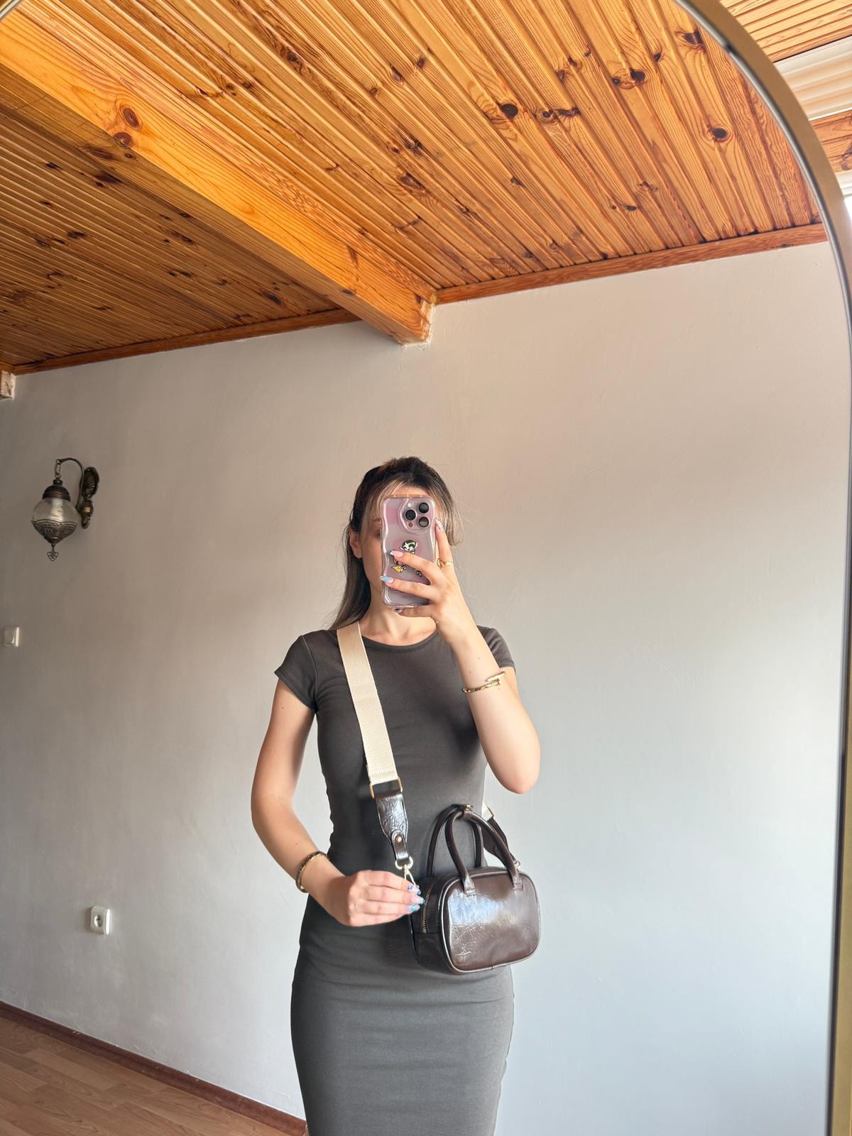 Velora Model Acı Kahve Kadın El ve Omuz Çantası