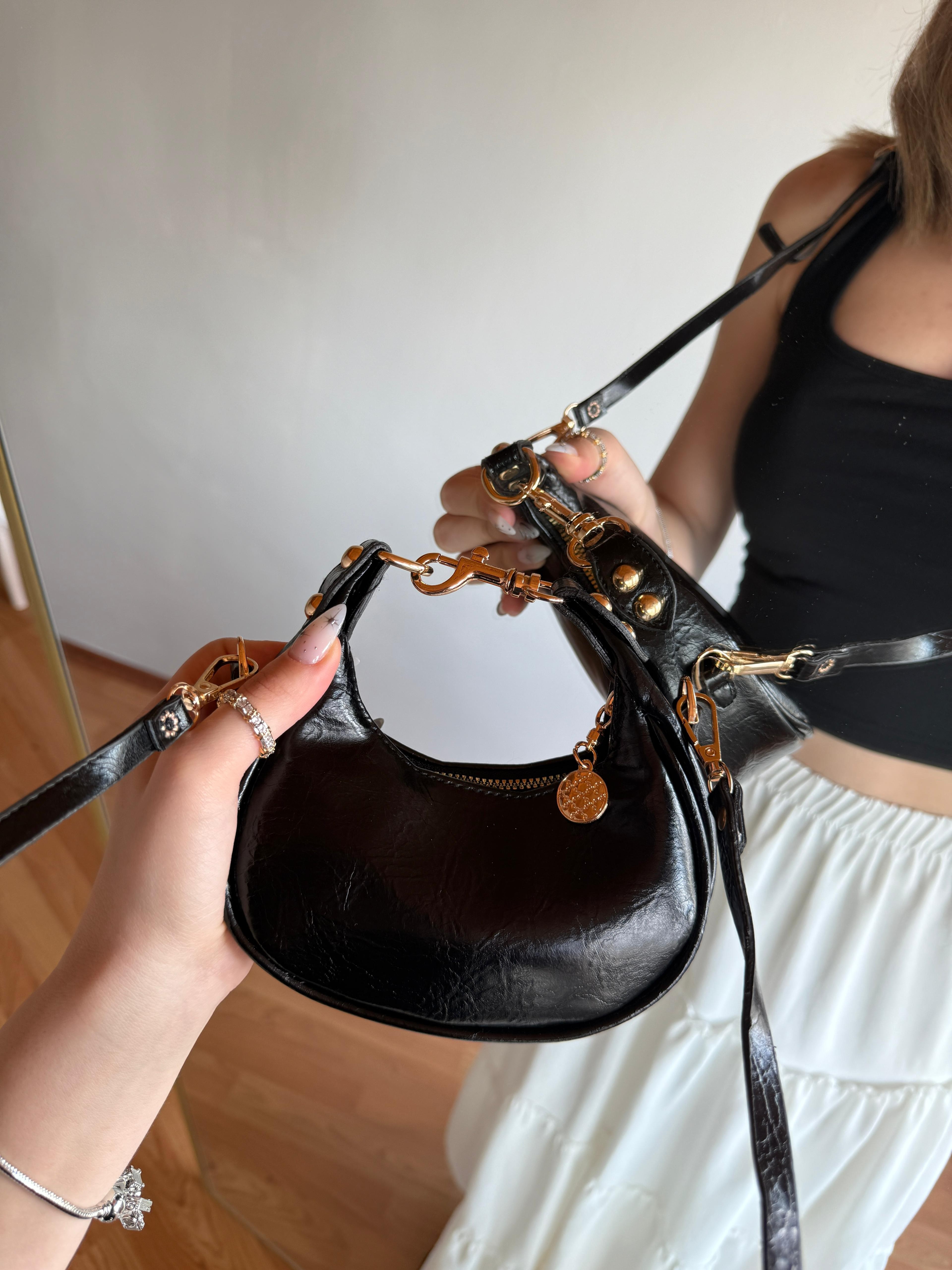 CC Model Mini Boy Siyah Aksesuar Detaylı Kadın El ve Omuz Çanta 