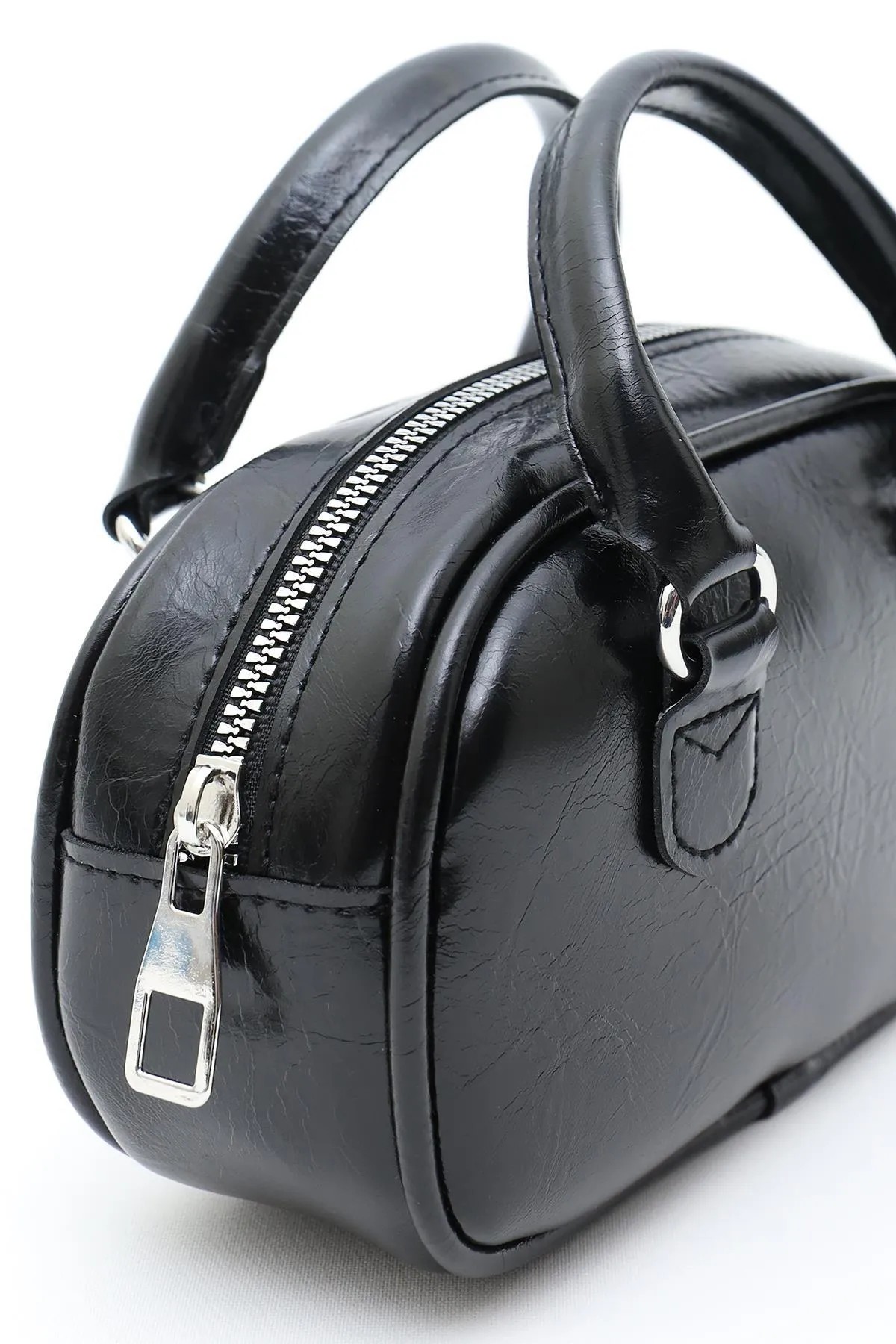 Elva Model Siyah Mini Çapraz Askılı Retro Çanta