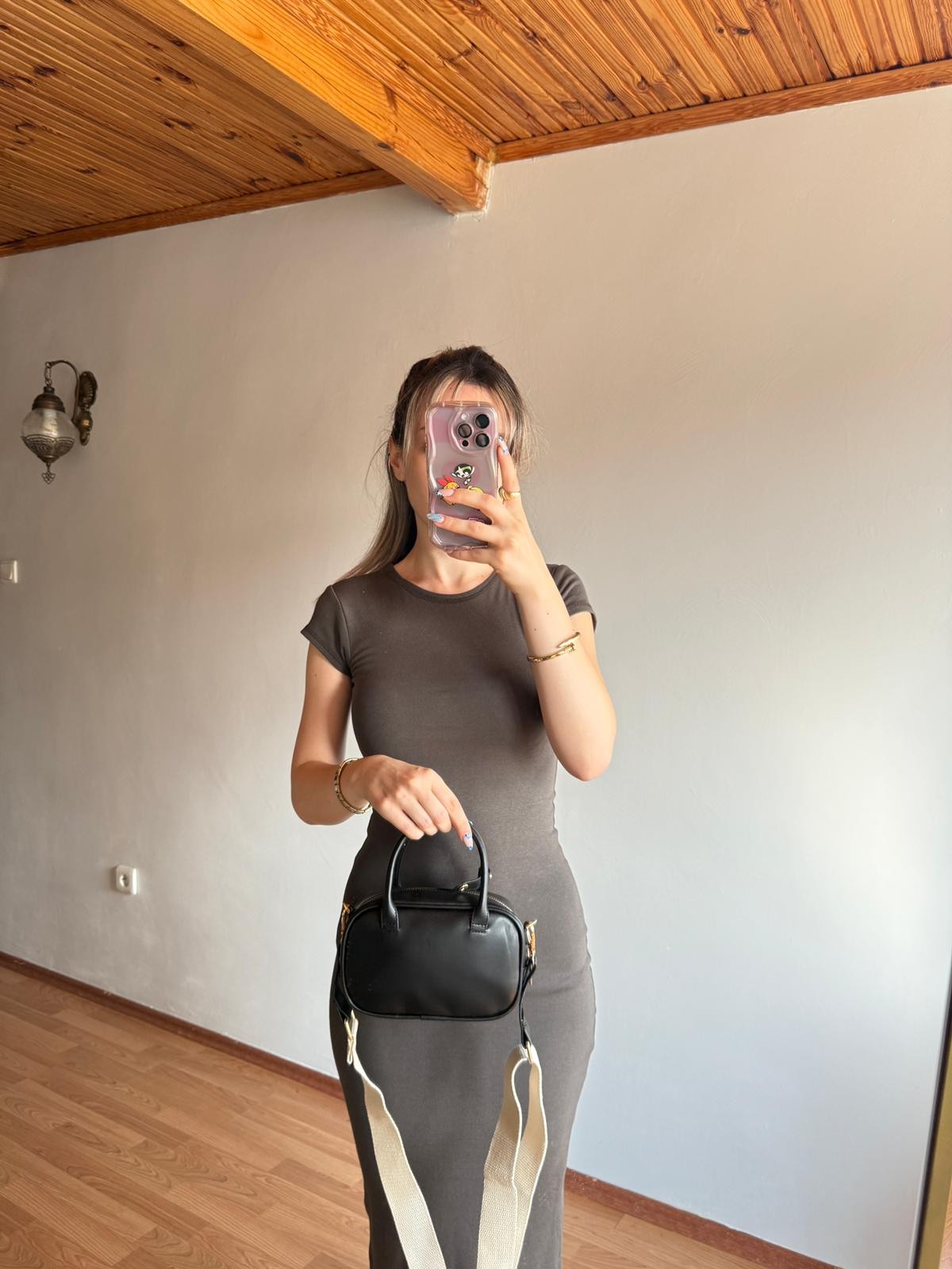 Velora Model Siyah Kadın El ve Omuz Çantası