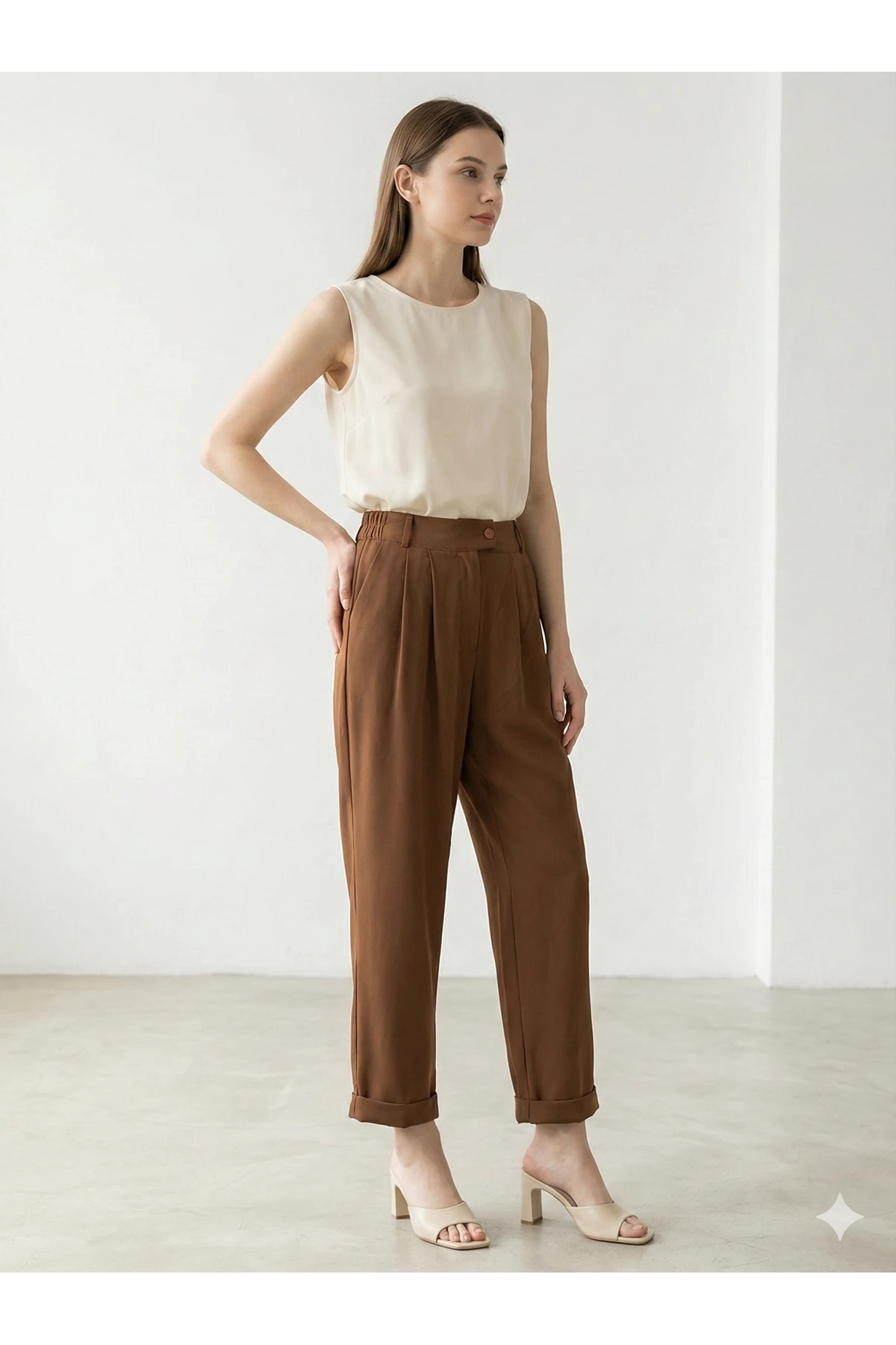 Pileli Lastikli Havuç Pantolon Kahverengi