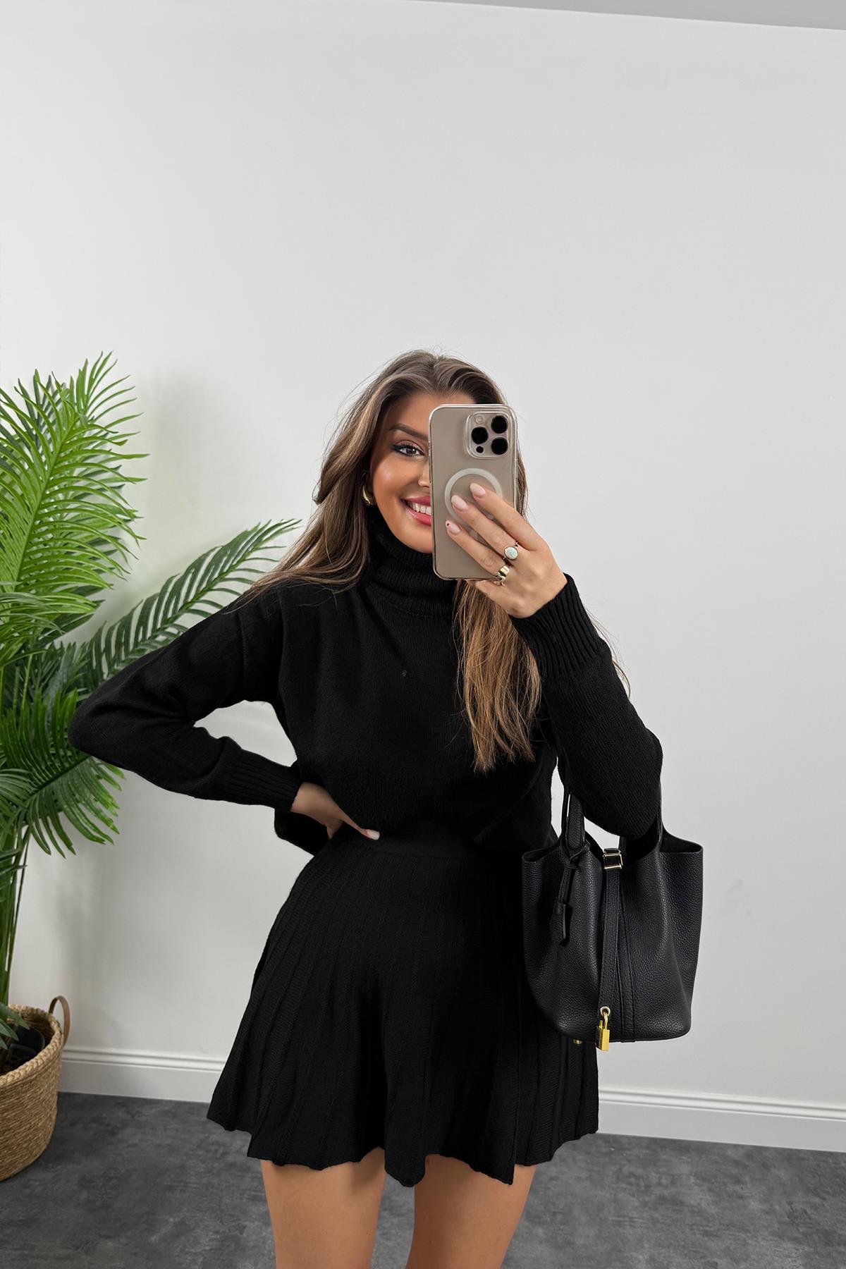 Balıkçı Yaka Etek Kazak Yumoş Triko Takım Siyah