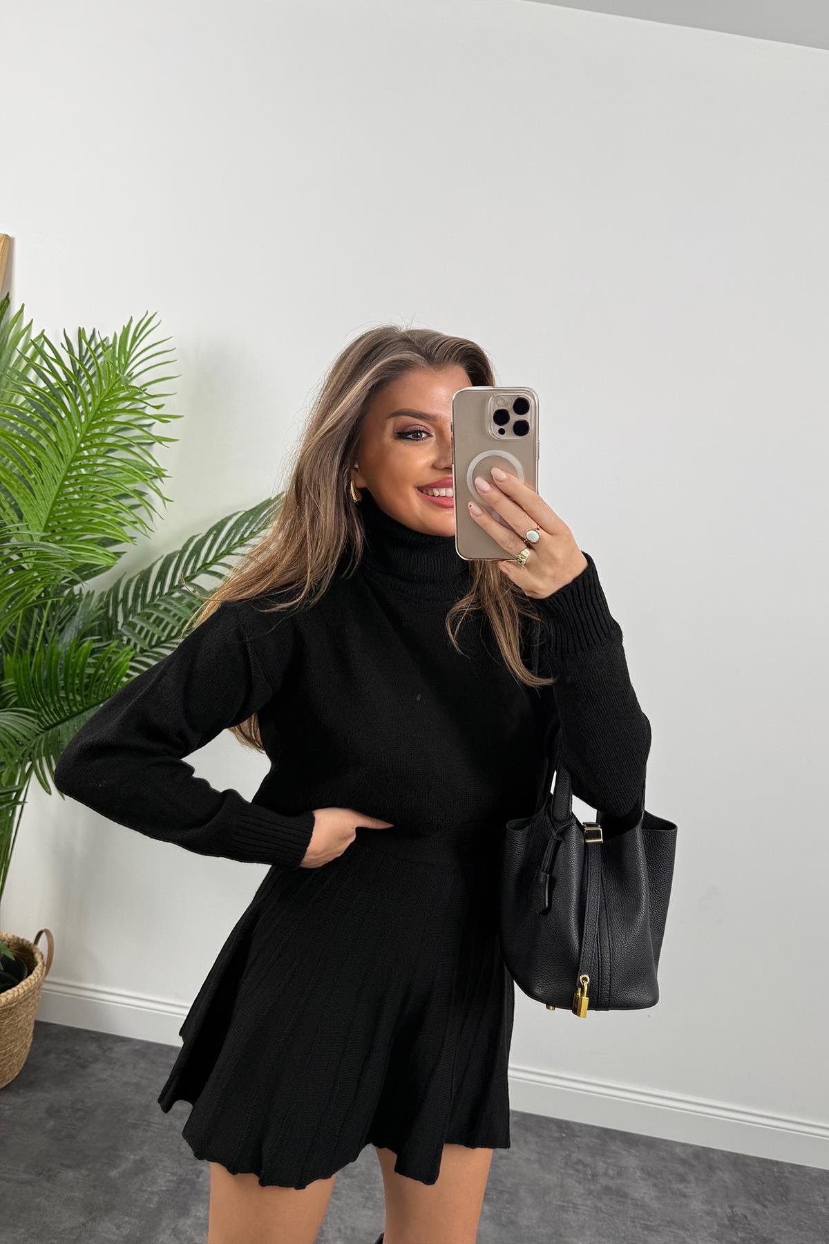 Balıkçı Yaka Etek Kazak Yumoş Triko Takım Siyah