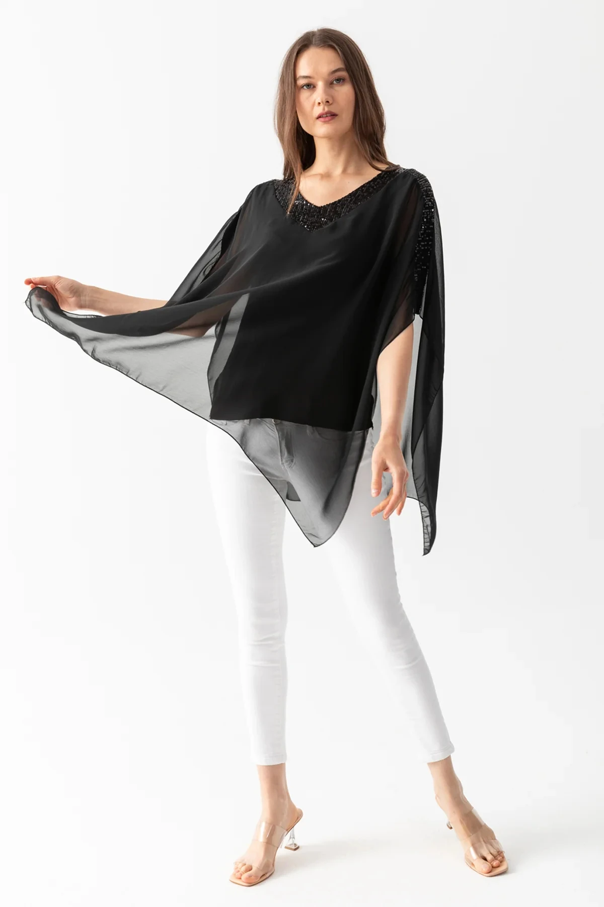 Kadın Siyah Pul Detaylı Viskon Penye Astarlı Şifon Pelerin Bluz