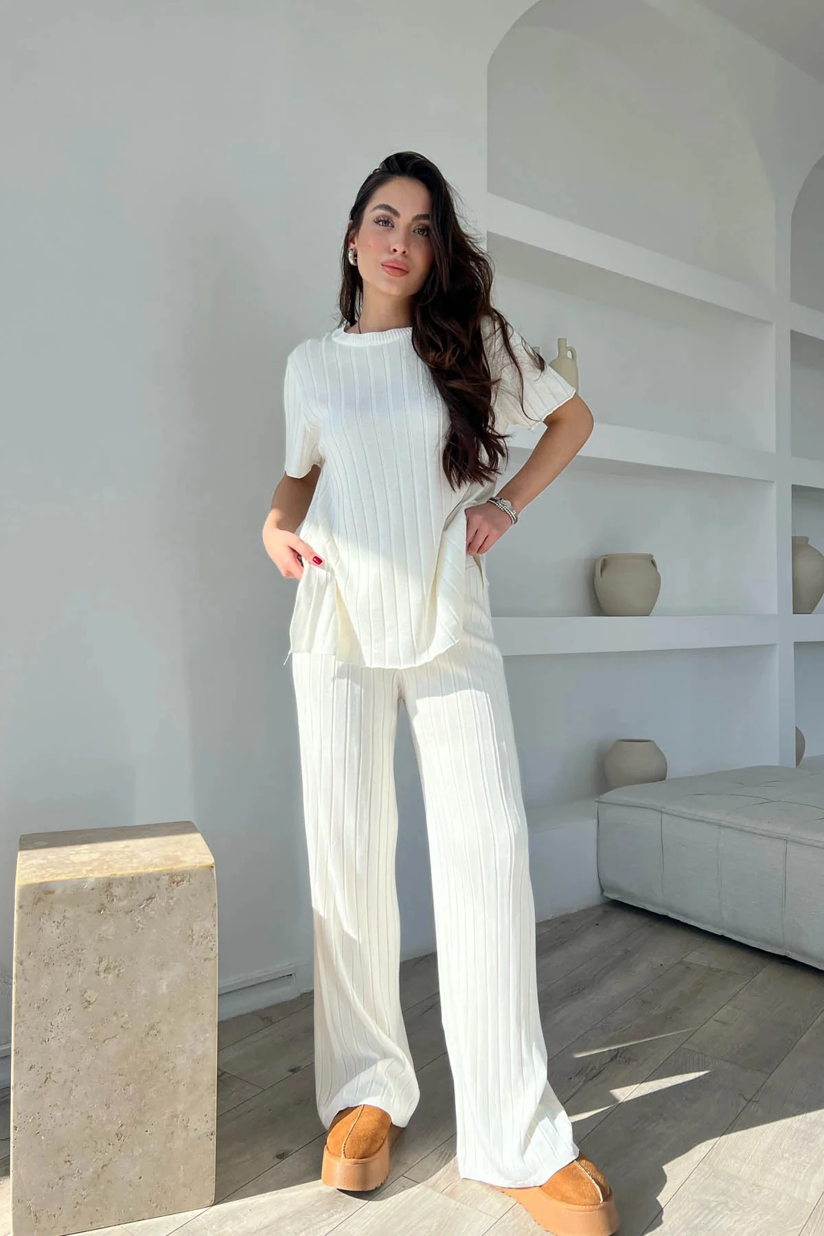 Ekru Fitilli Kısa Kol ve Pantolon Triko Takım