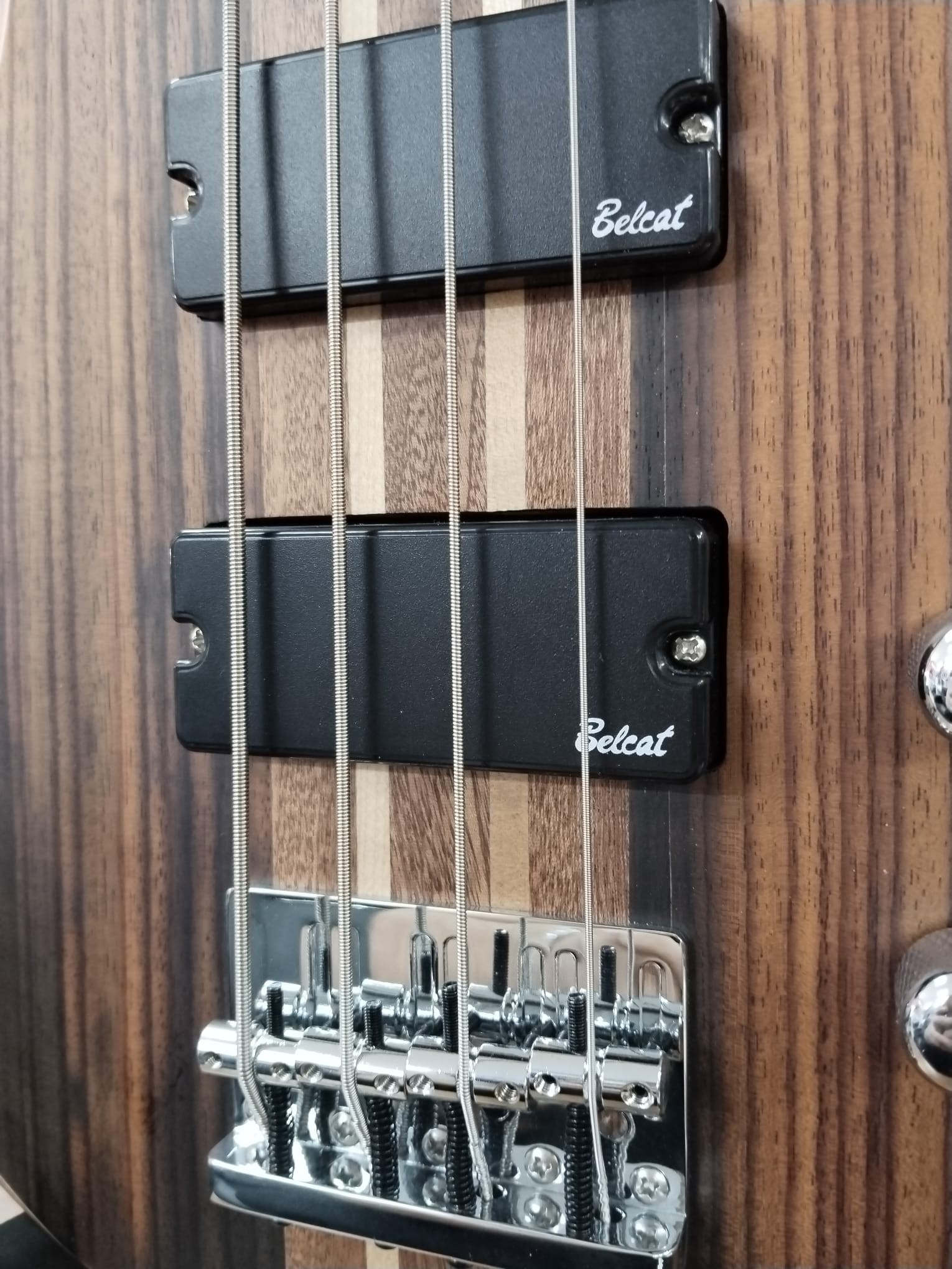 LEA YG-4-JM 4 telli Aktif Bass Gitar