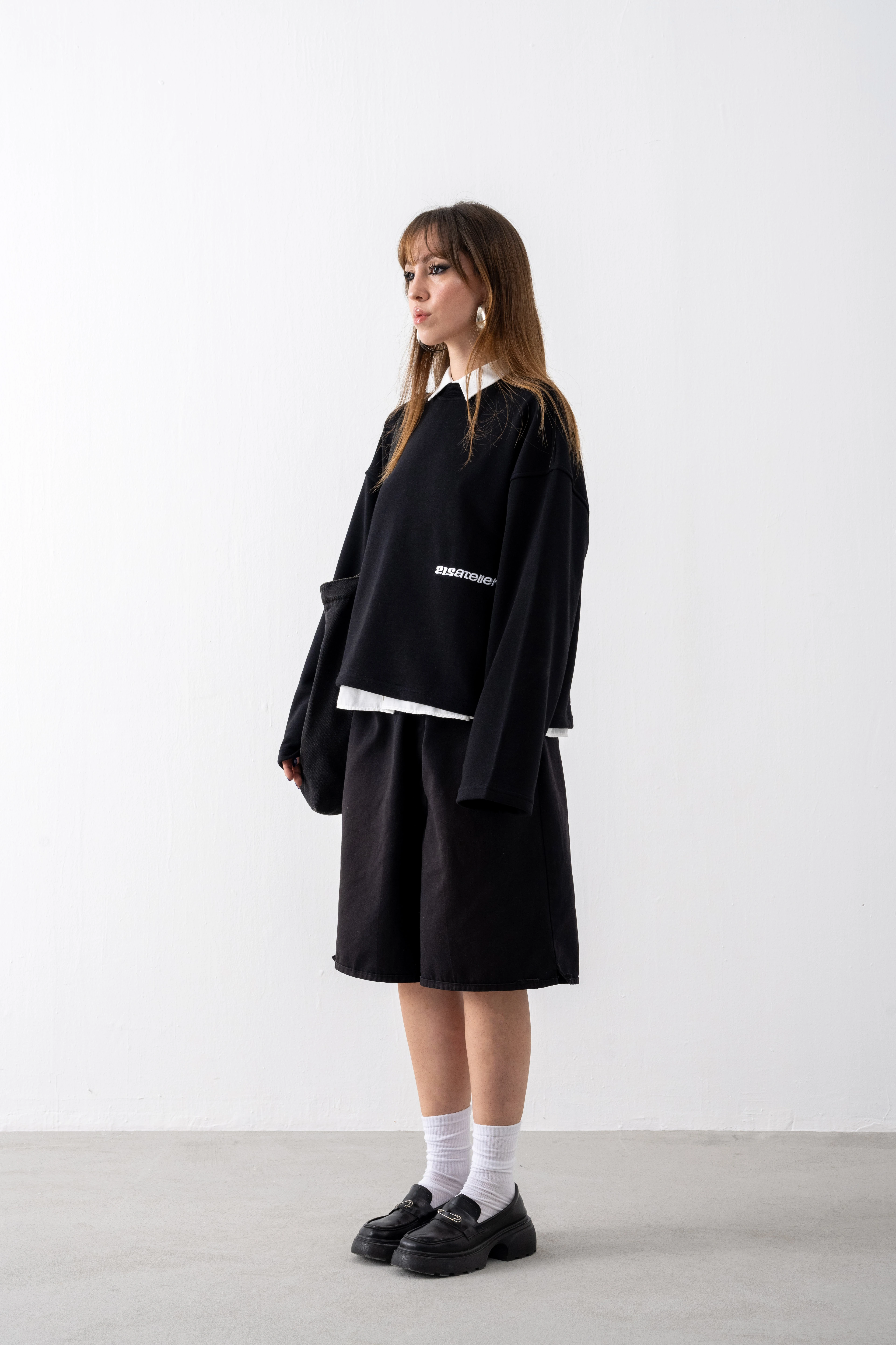 Siyah Cropped Boxy Fit Sweatshirt 