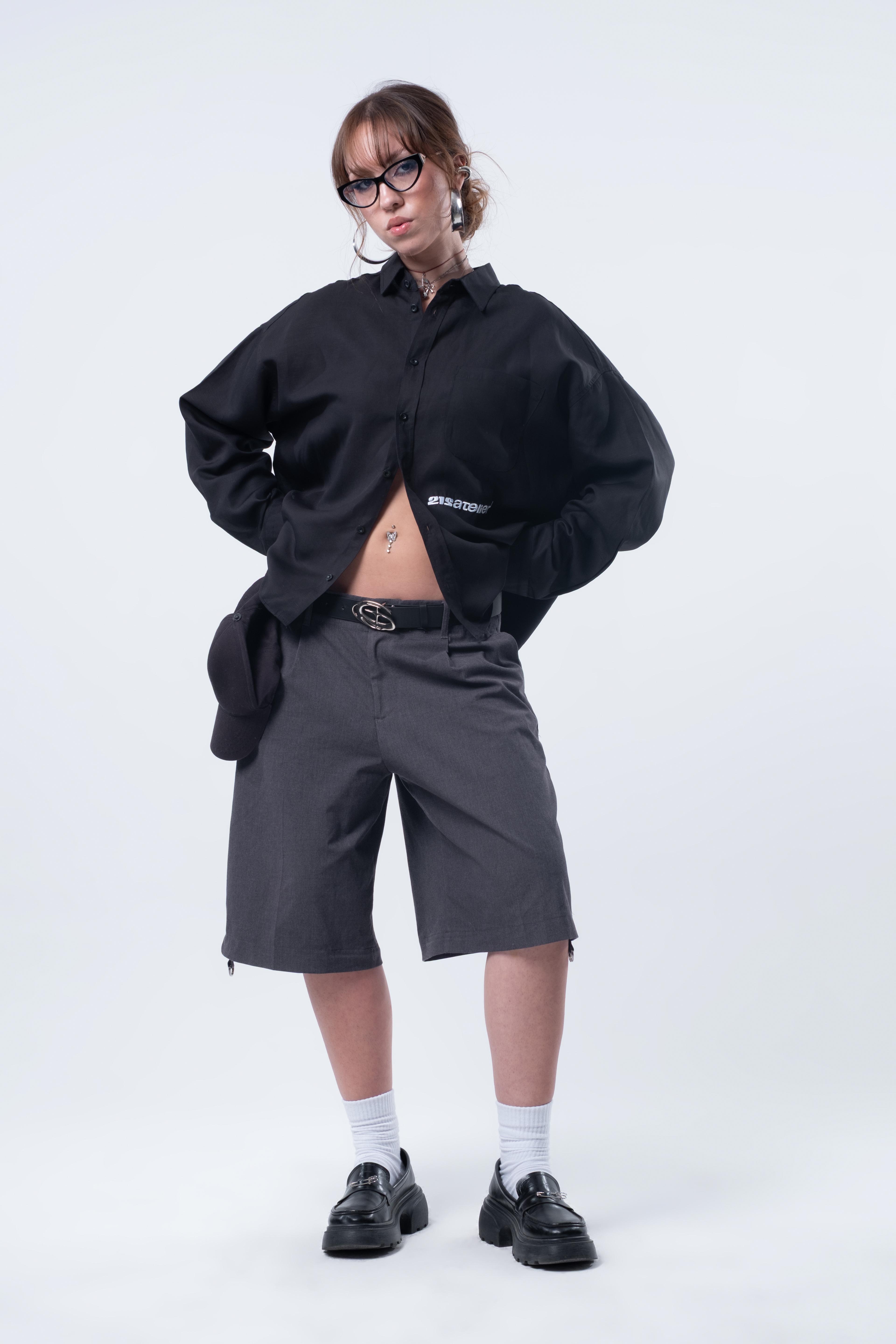 Boxy Fit Nakışlı Siyah Gömlek