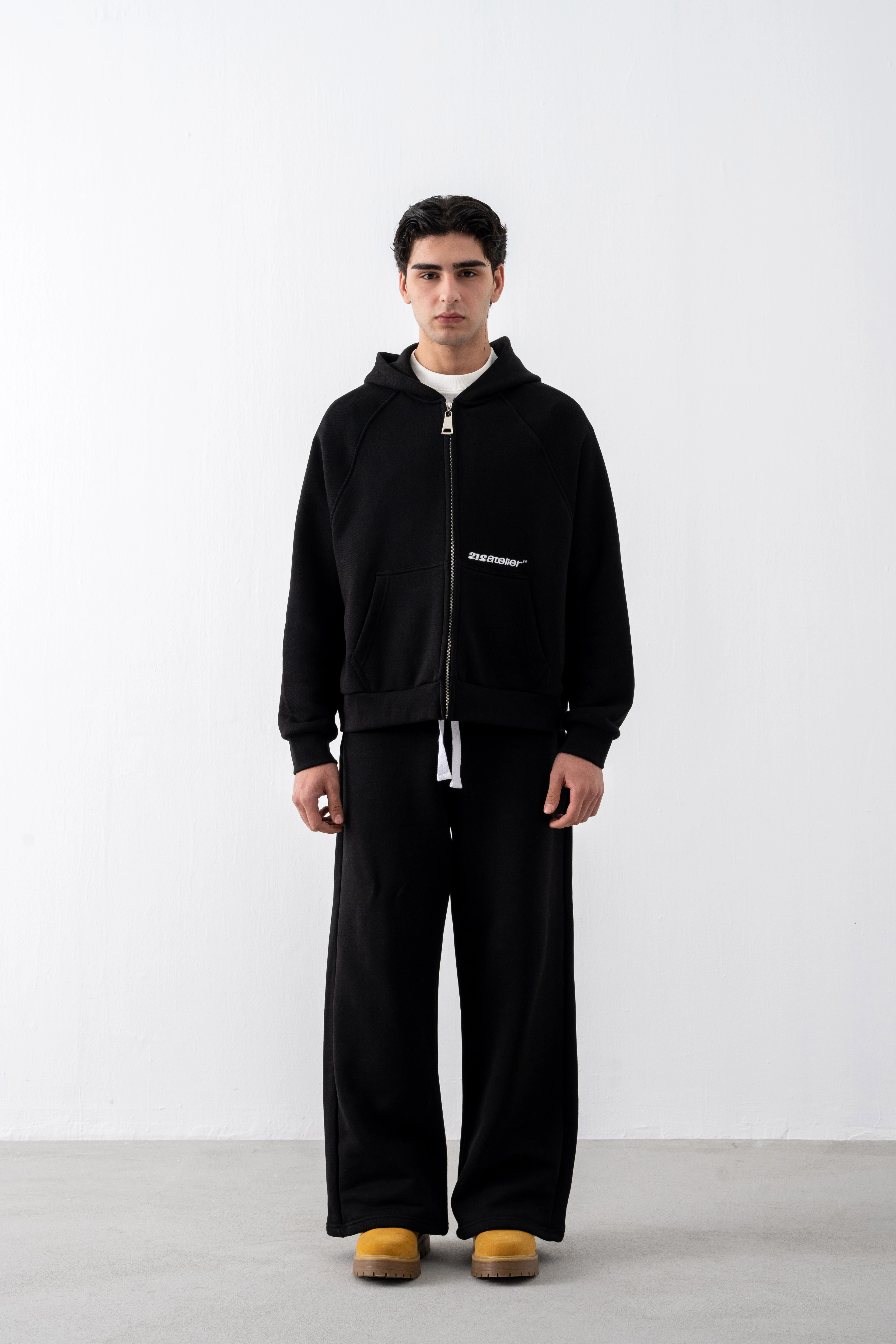 Siyah The Core 500 Zip Sweatshirt