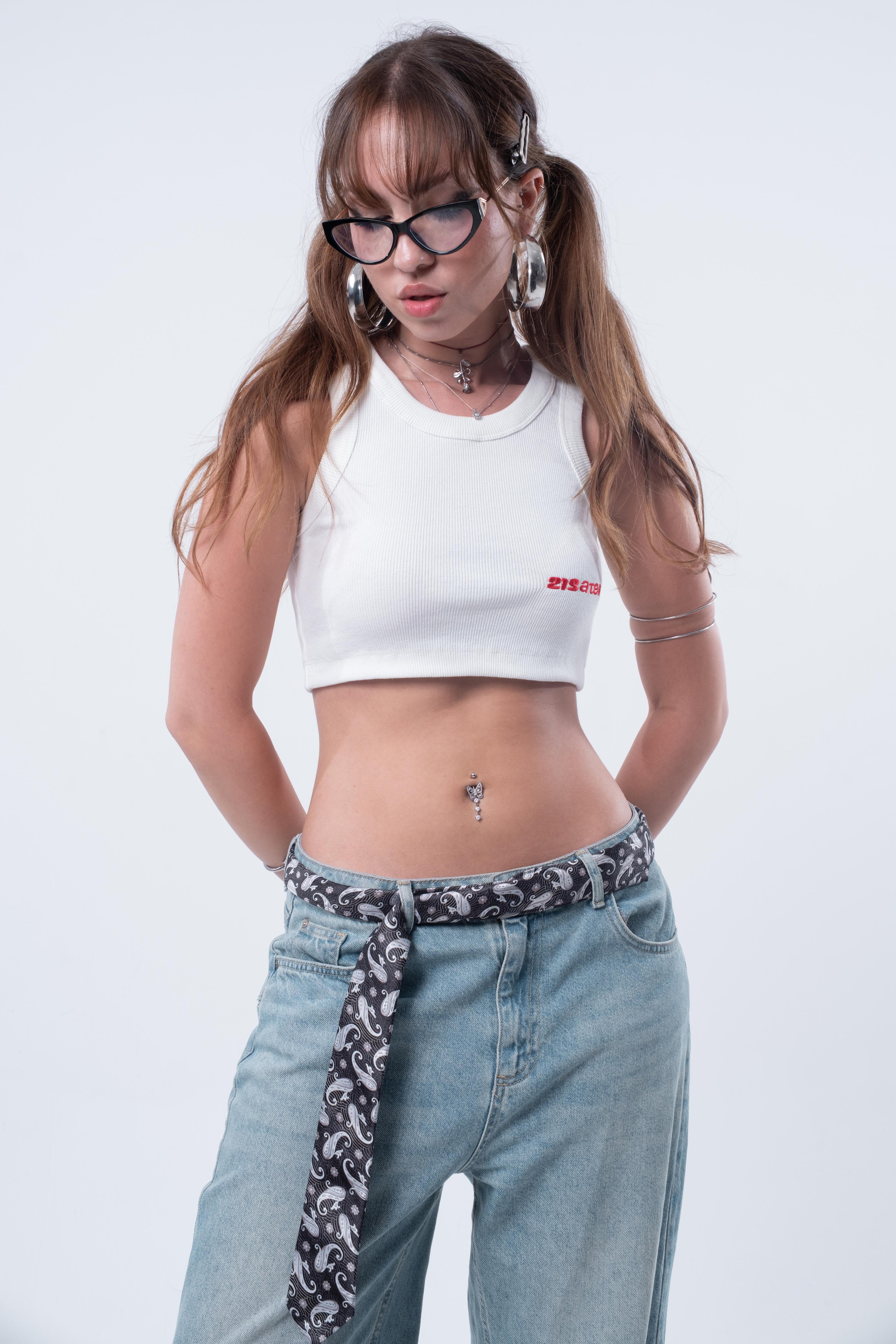 Kırık Beyaz Crop Atlet