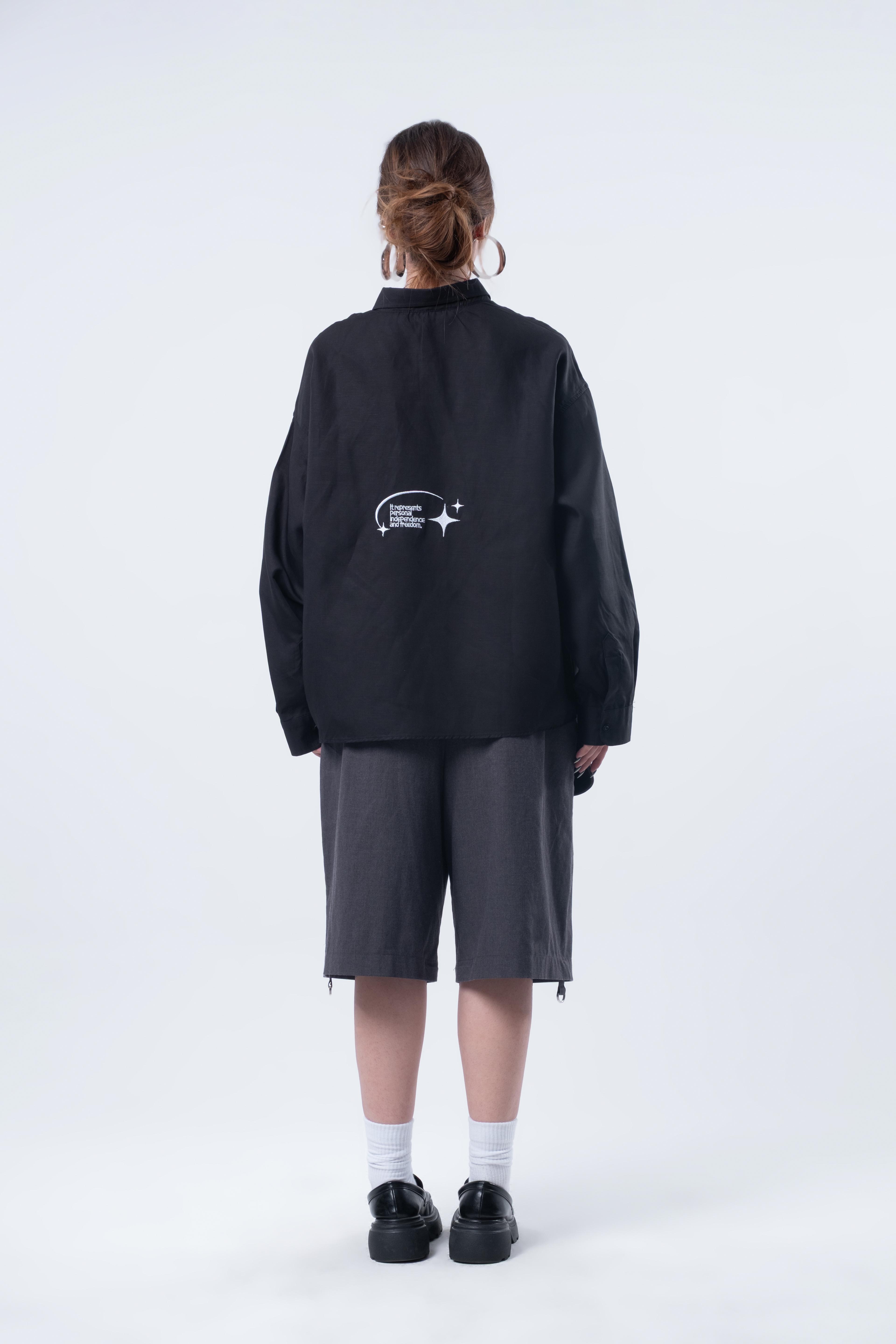 Boxy Fit Nakışlı Siyah Gömlek