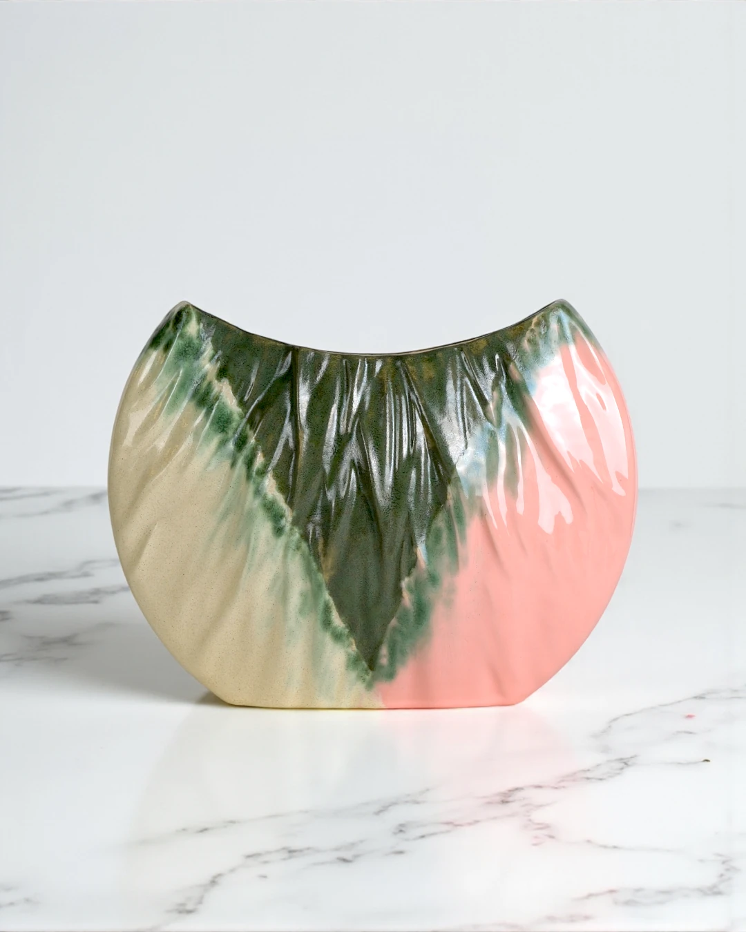 Krem, Yeşil ve Pembe