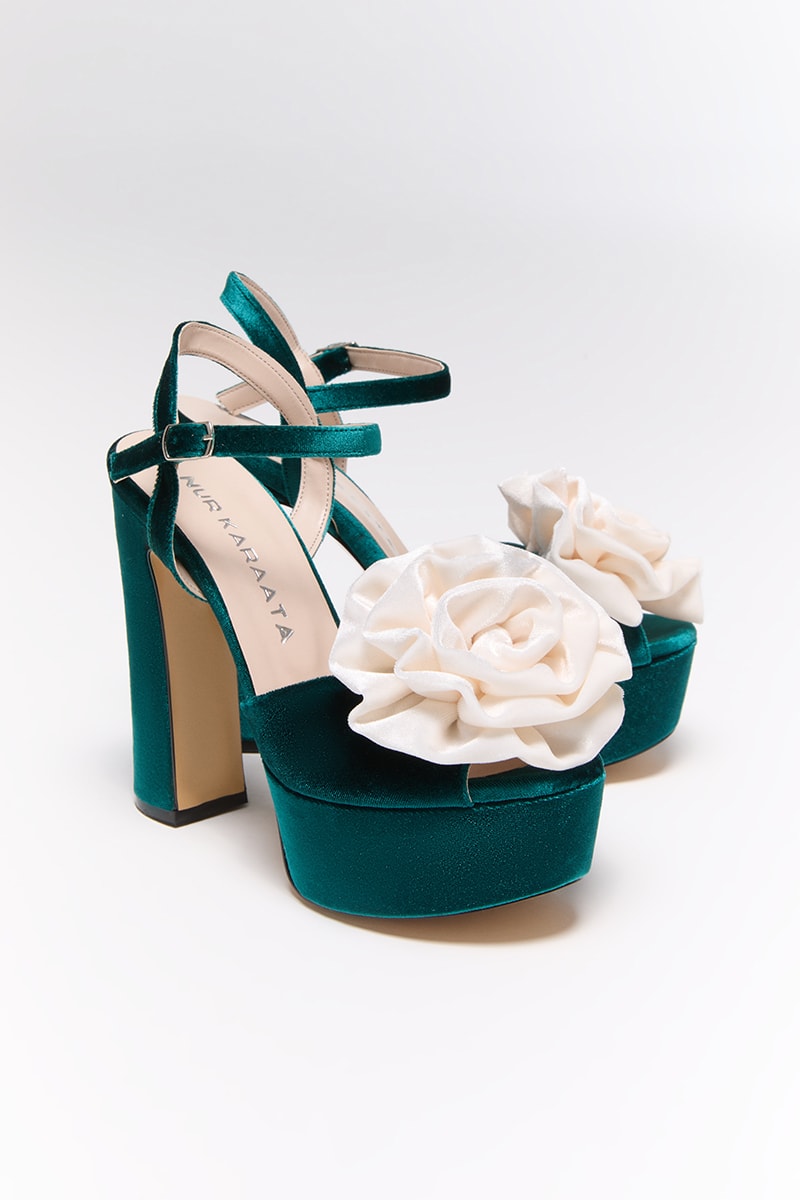 Bloom Green Heels