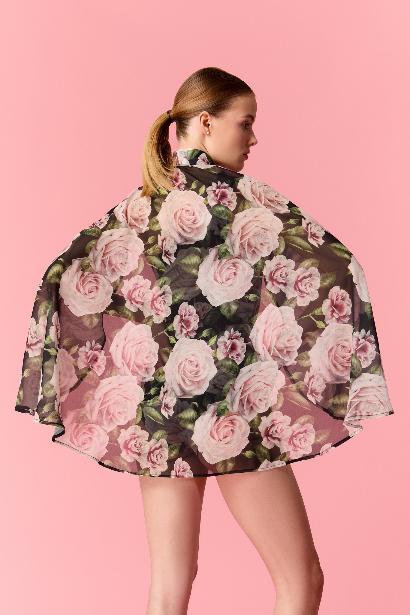 Capri Bloom Cape