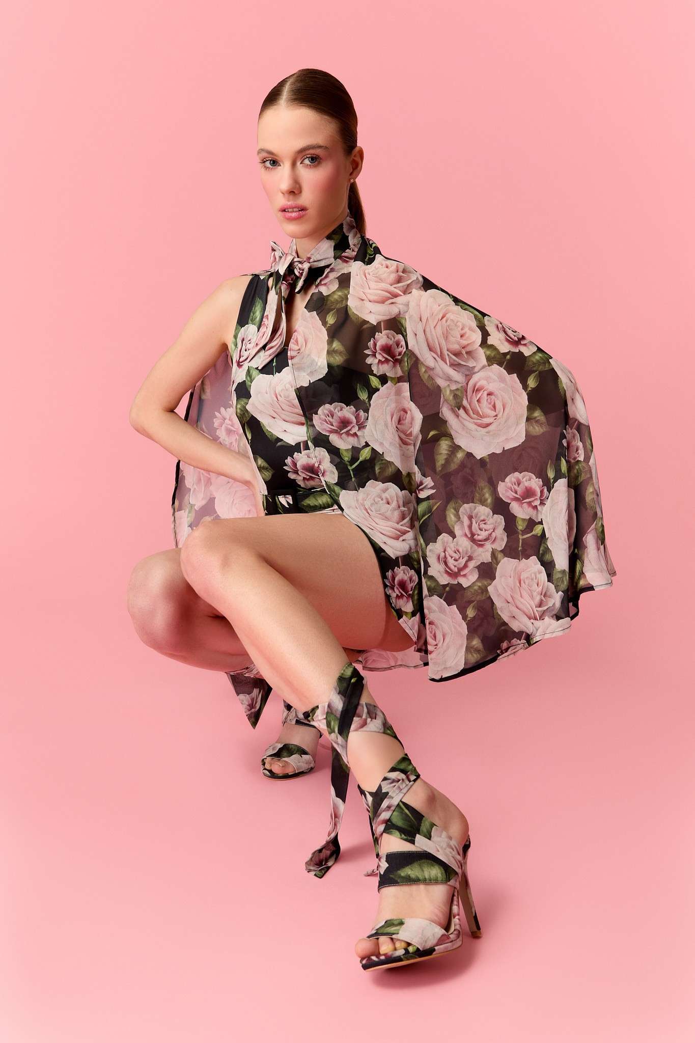 Capri Bloom Cape