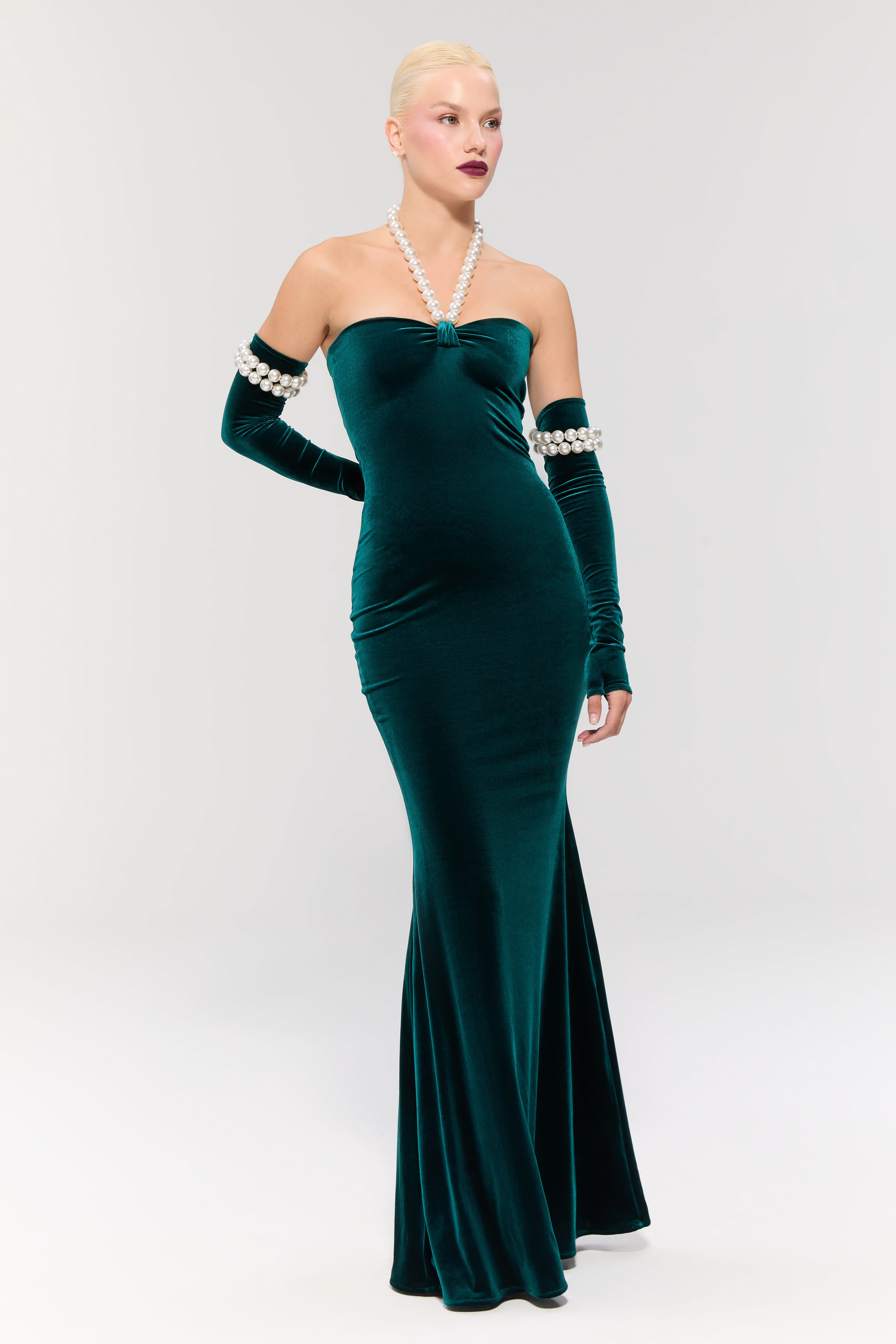 Dynasty Necklace Gown