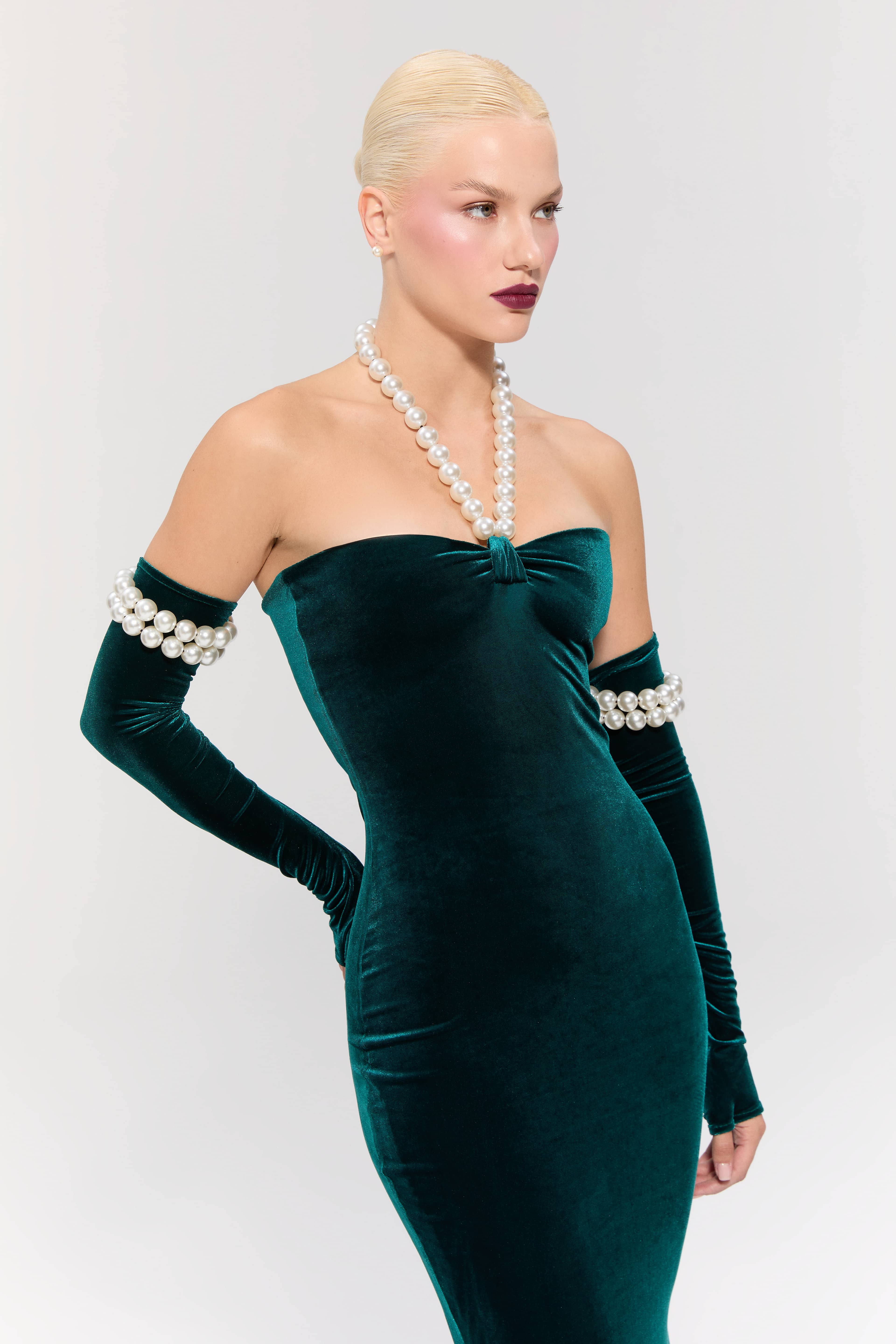 Dynasty Necklace Gown