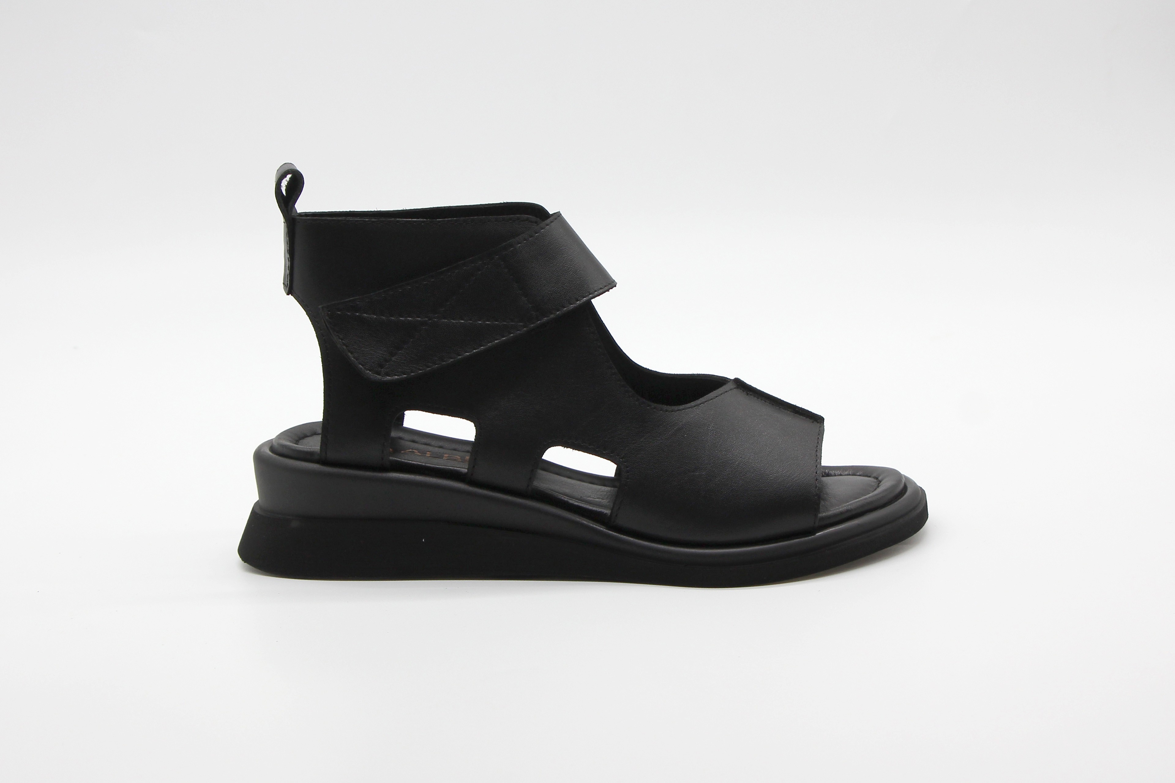 Albini Kadın Deri Spor Sandalet - Siyah