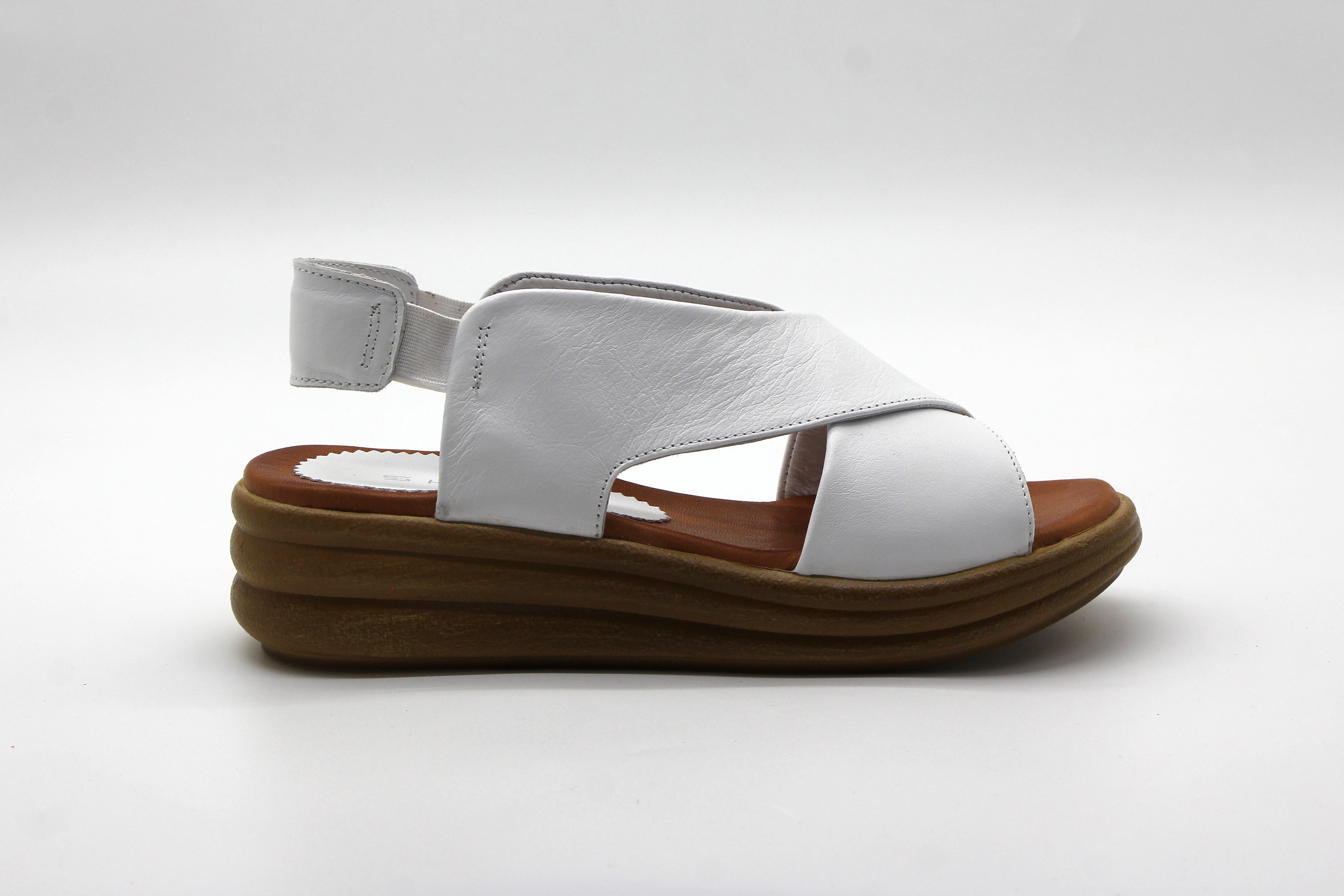 Shes Kadın Deri Günlük Dolgu Topuk Sandalet - Beyaz