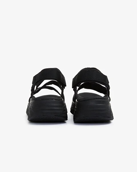Skechers Max Cushıonıng Lured Kadın Siyah Sandalet 140218 BBK