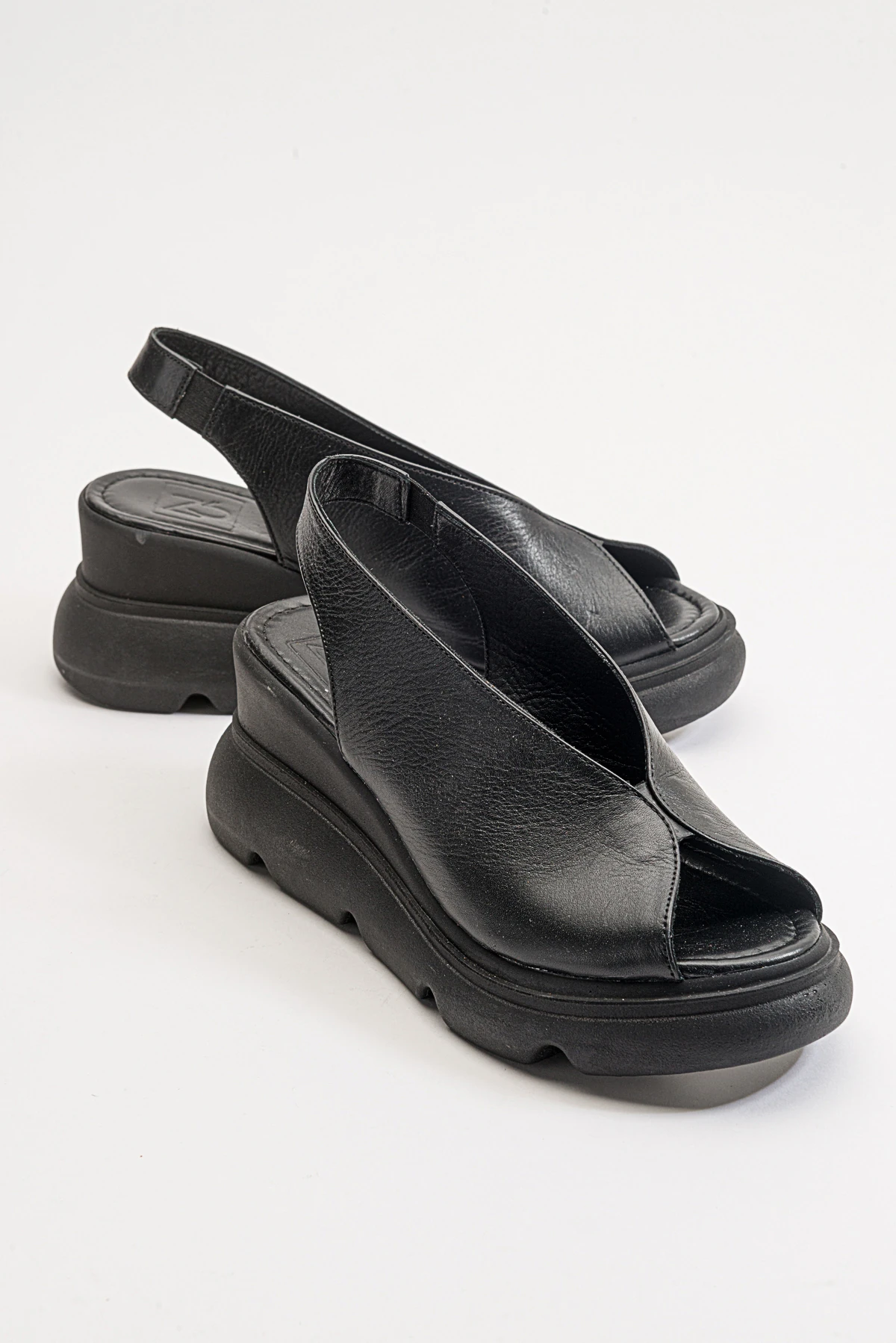 Wella Kadın Dolgu Topuk Sandalet 7672