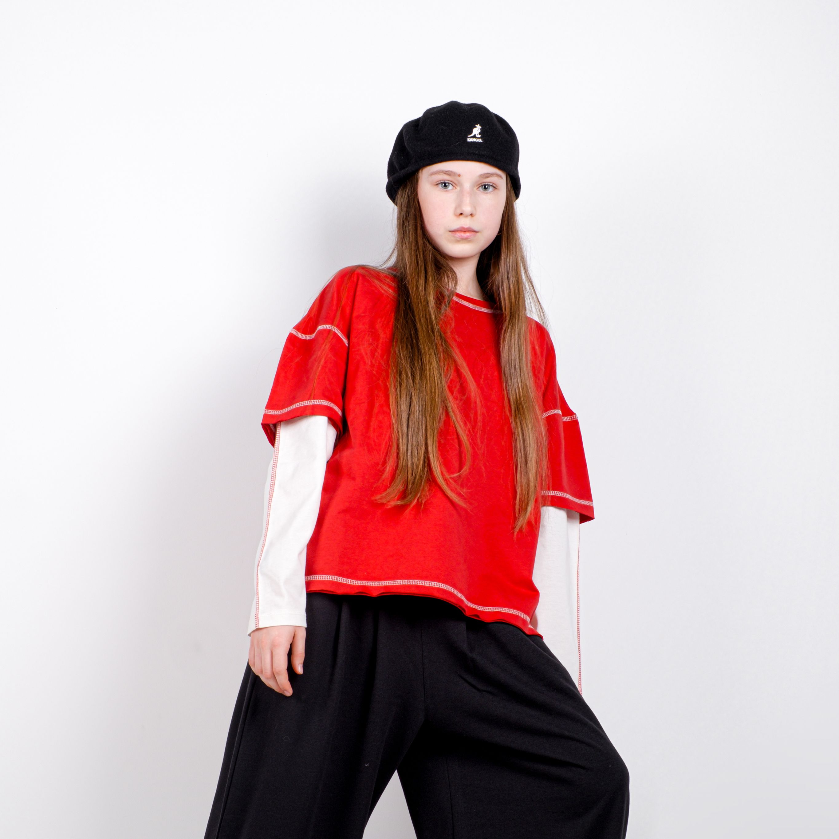 StreetKids Oversize Tişört – Kırmızı (beyaz kollu)  | Çocuk ve Genç - Kız (135-170 cm)