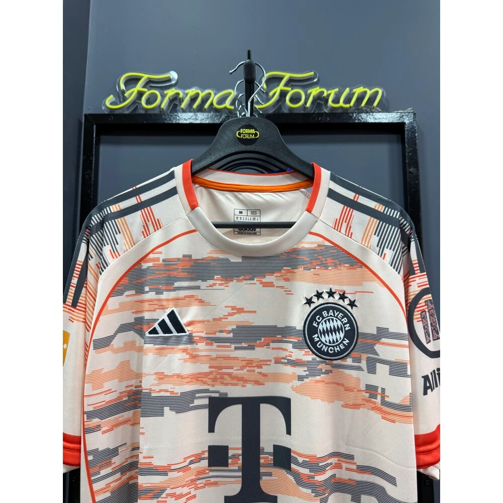 Bayern Münih 2025/2026 Deplasman ⭐️