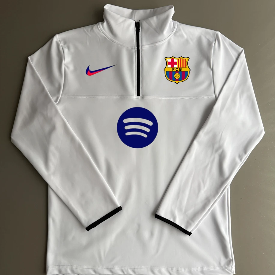 Barcelona White Scuba ⭐️