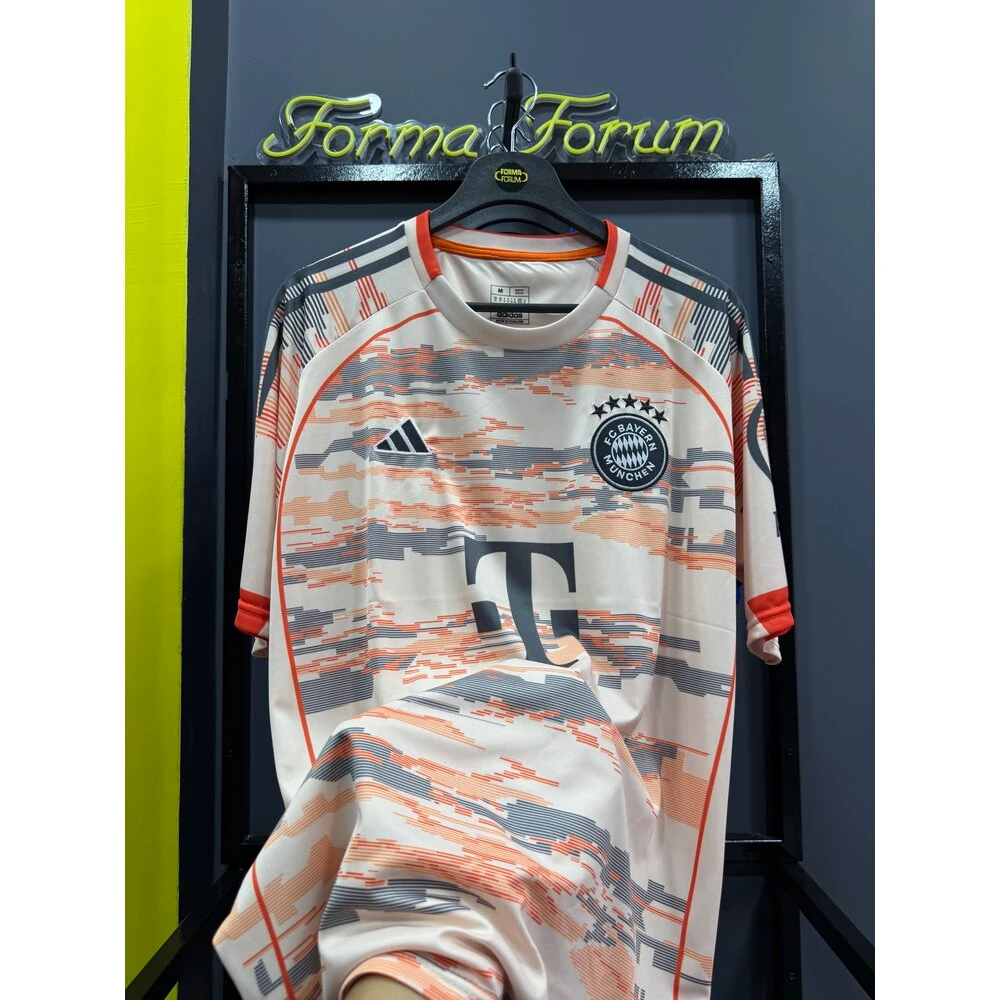 Bayern Münih 2025/2026 Deplasman ⭐️