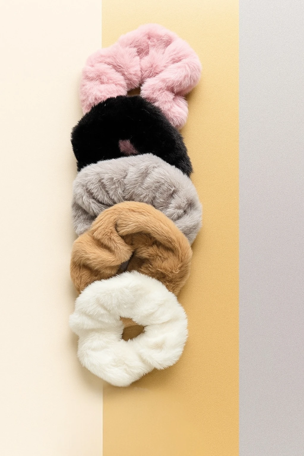 Peluş Simit Yuvarlak Büzgülü Lastikli Toka 5'li - Çok Renkli̇