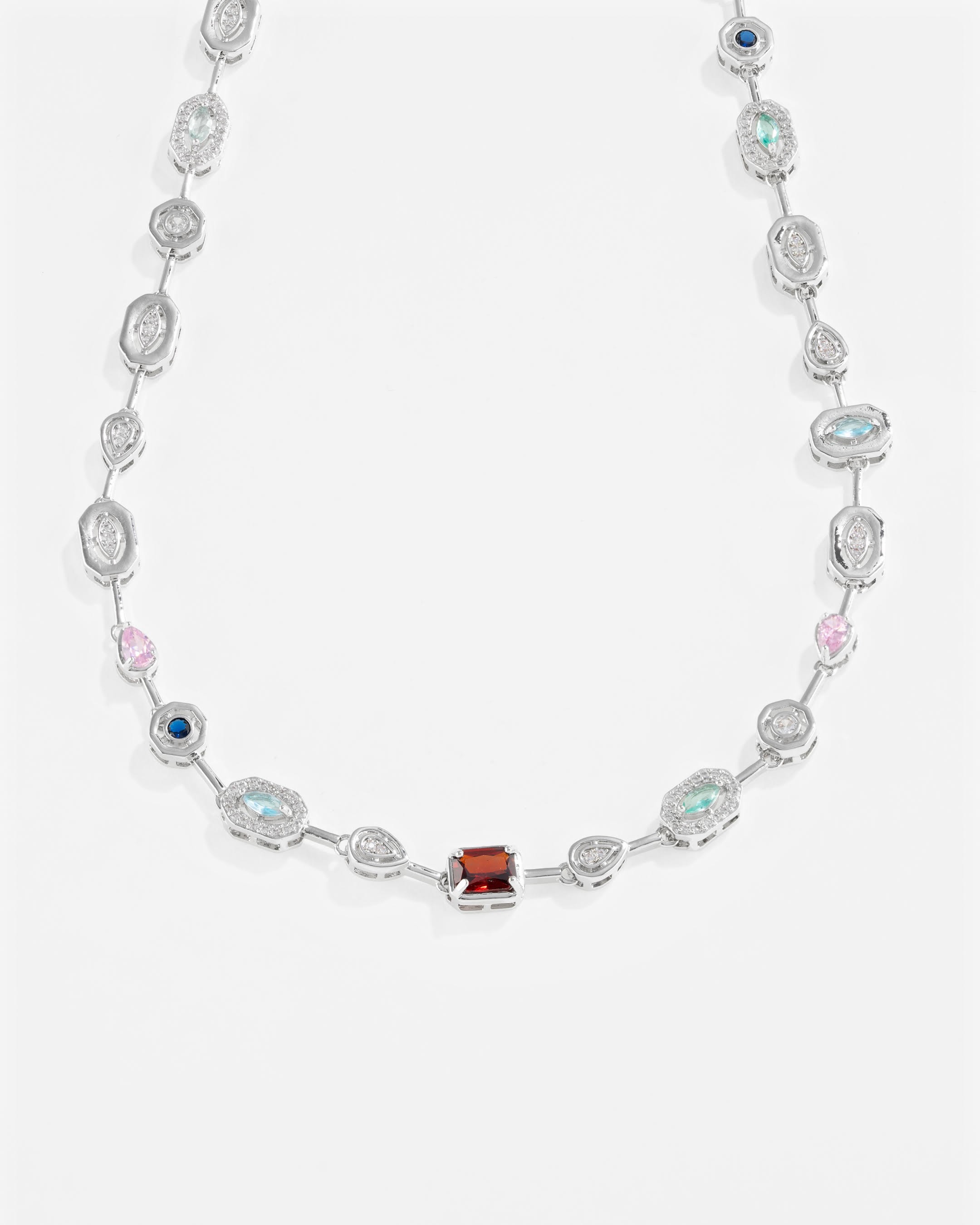 Gümüş Renk Choker Kolye