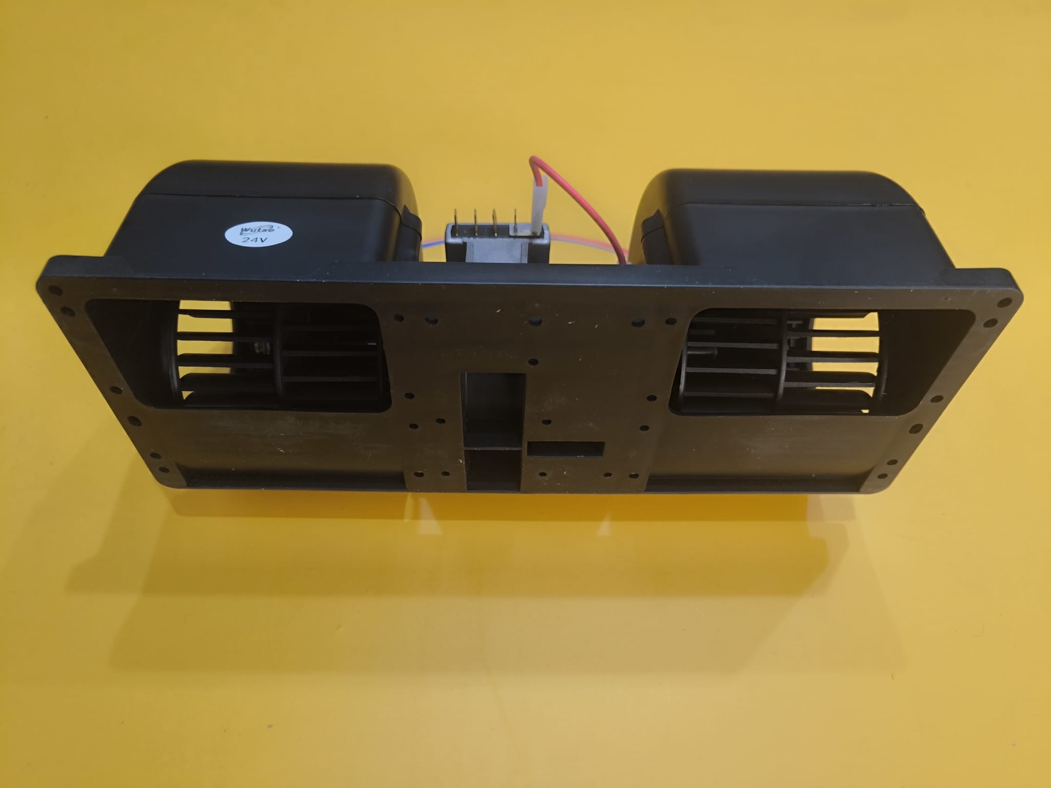 Blower Fan Motoru 24V Resistorlu 750lik