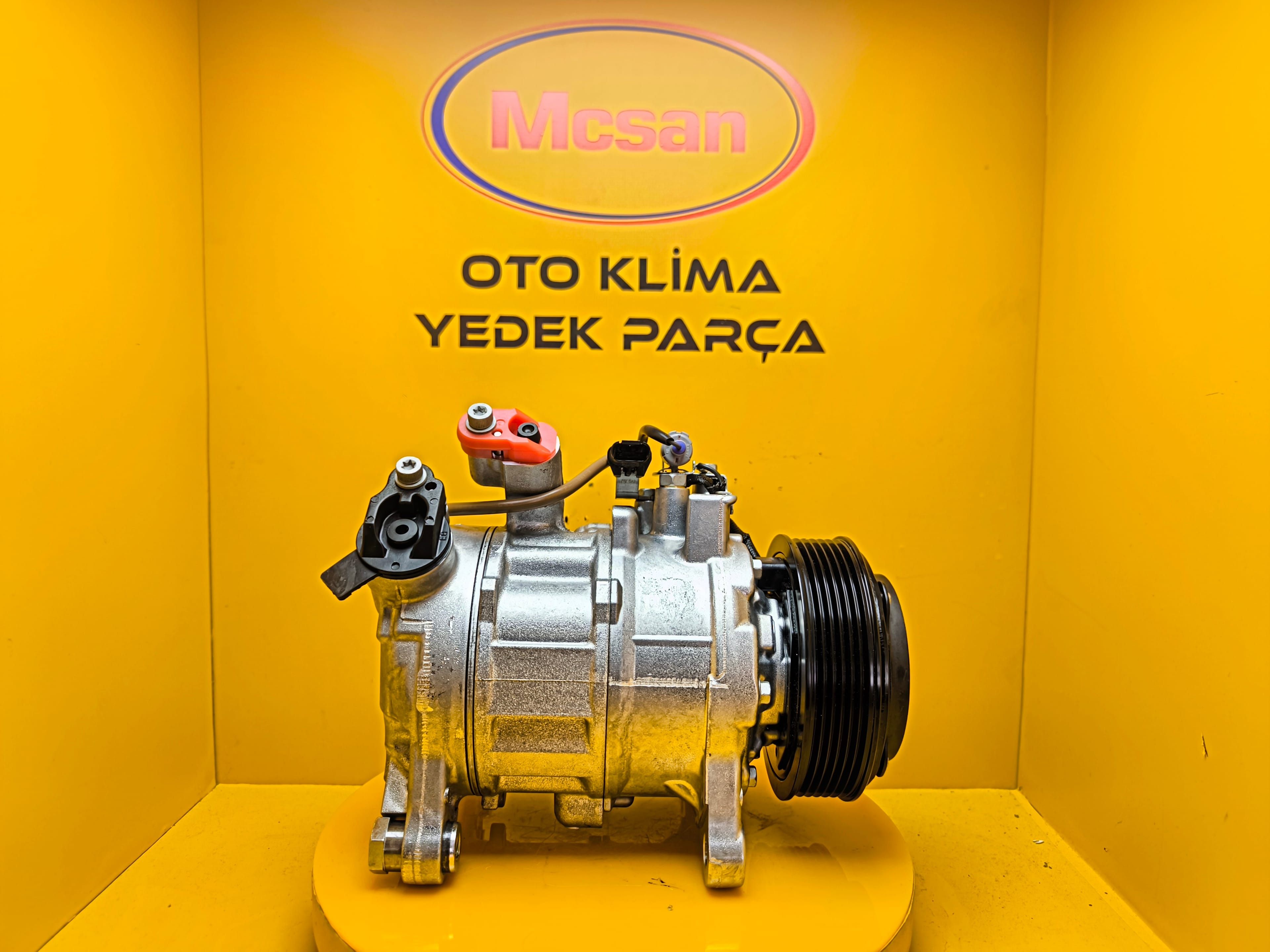 BMW 5 Serisi F10 Klima Kompresörü 64529225703 / 64529223694