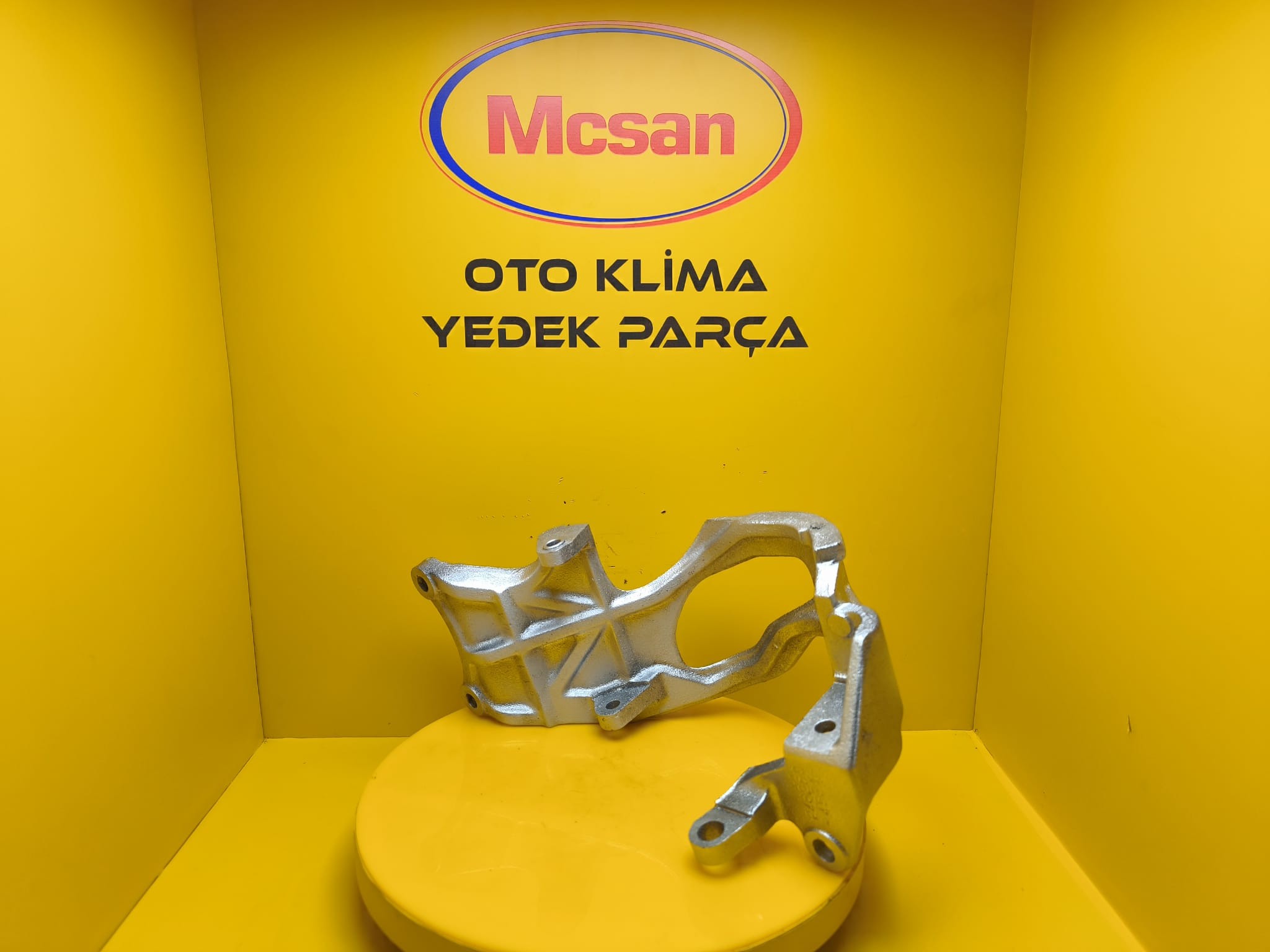 Daihatsu Terios Klima Kompresör Bağlantı Ayağı Braket 2462604591