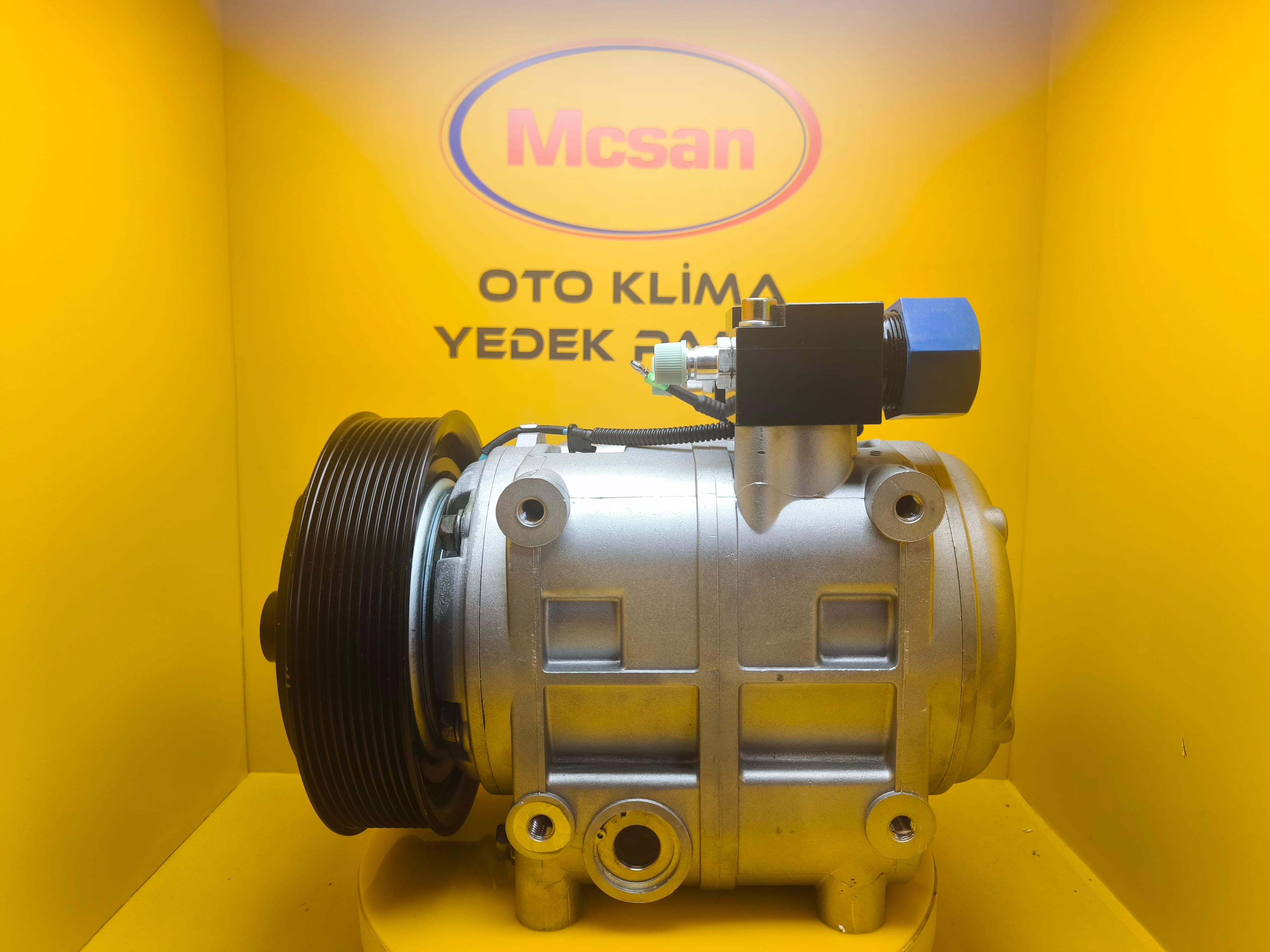 TM31 24V 8 PK Üniversal Klima Kompresörü