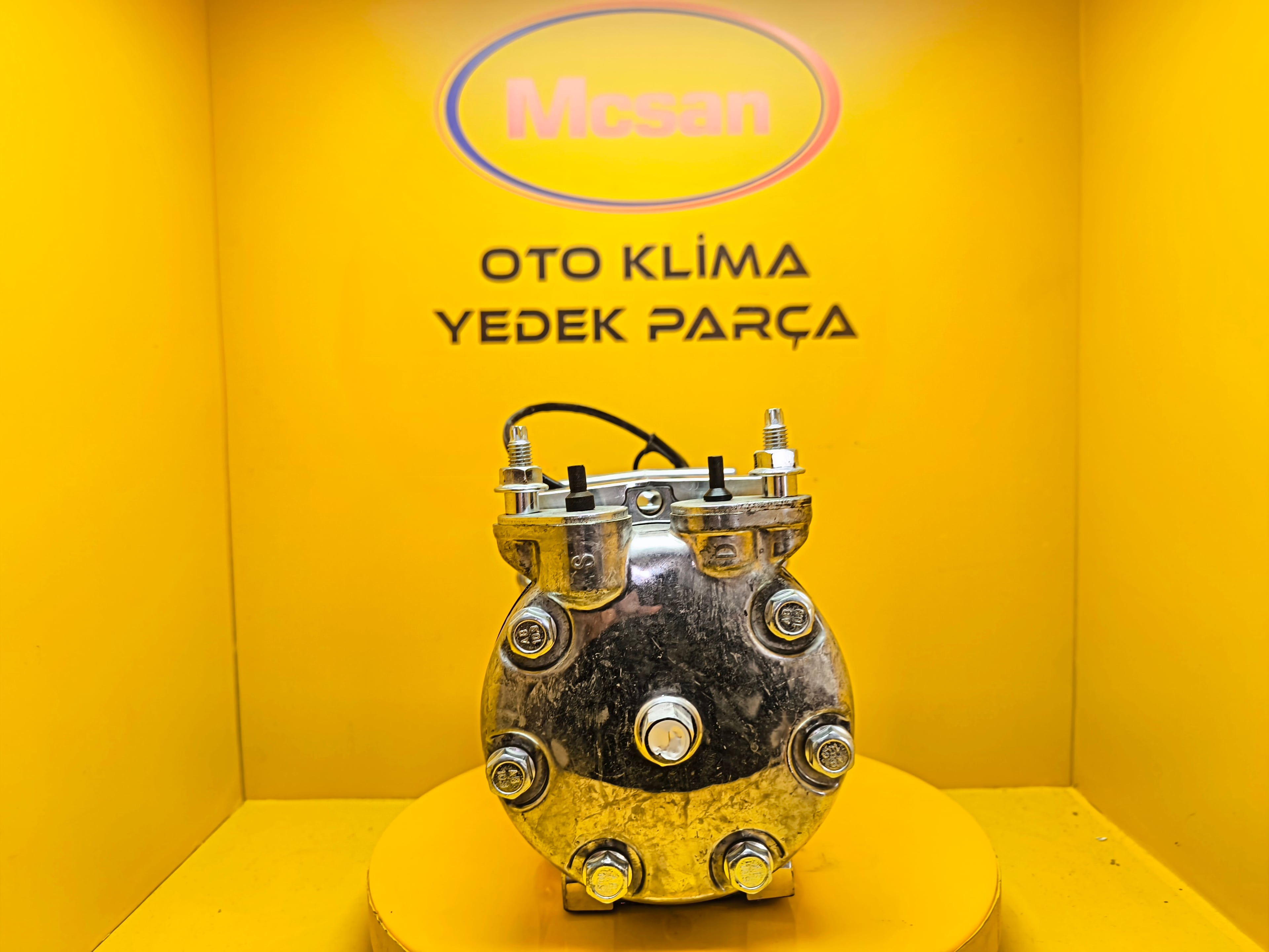 Ford Cargo Klima Kompresörü GC46-19D629-AA