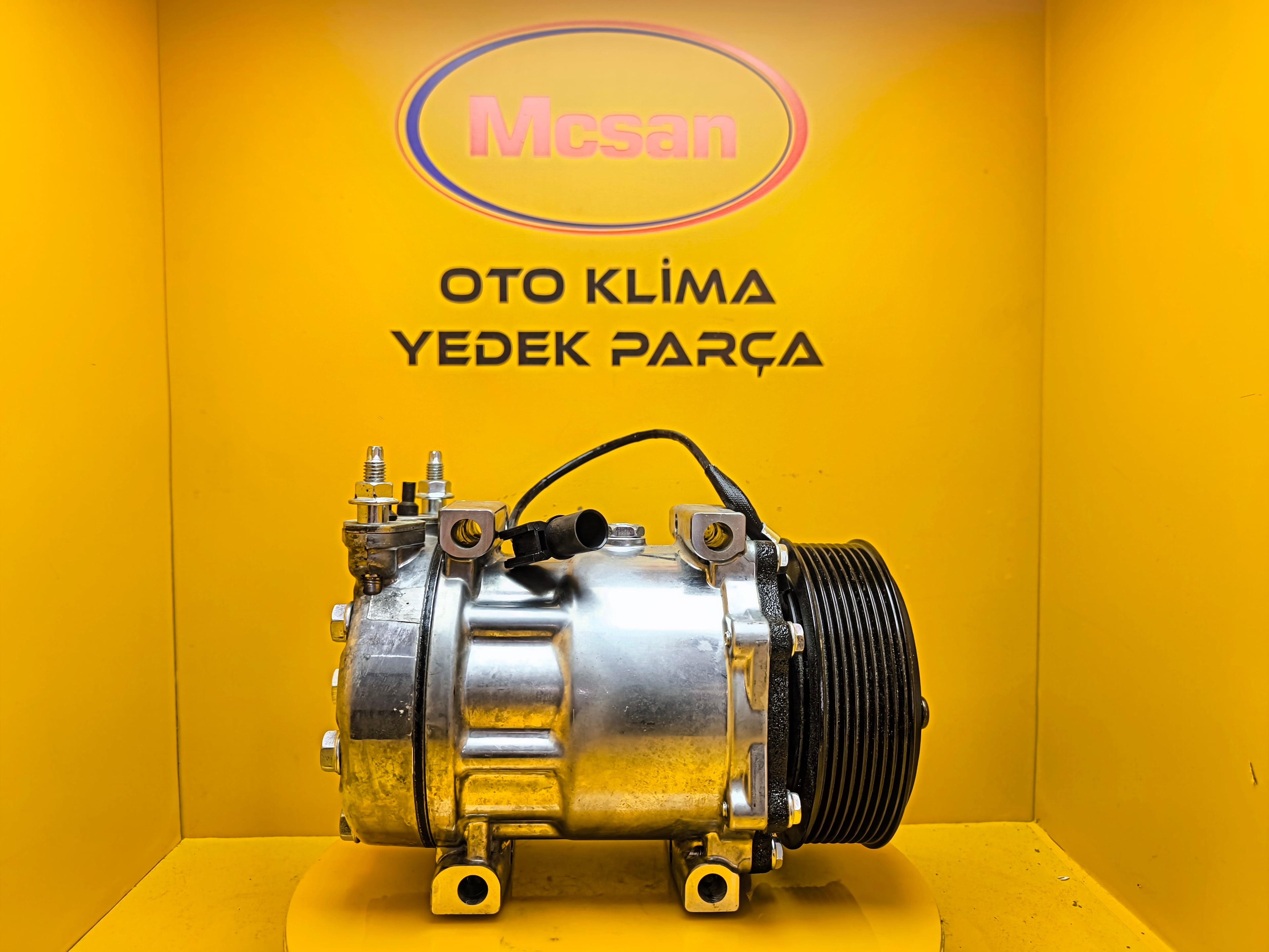 Ford Cargo Klima Kompresörü GC46-19D629-AA