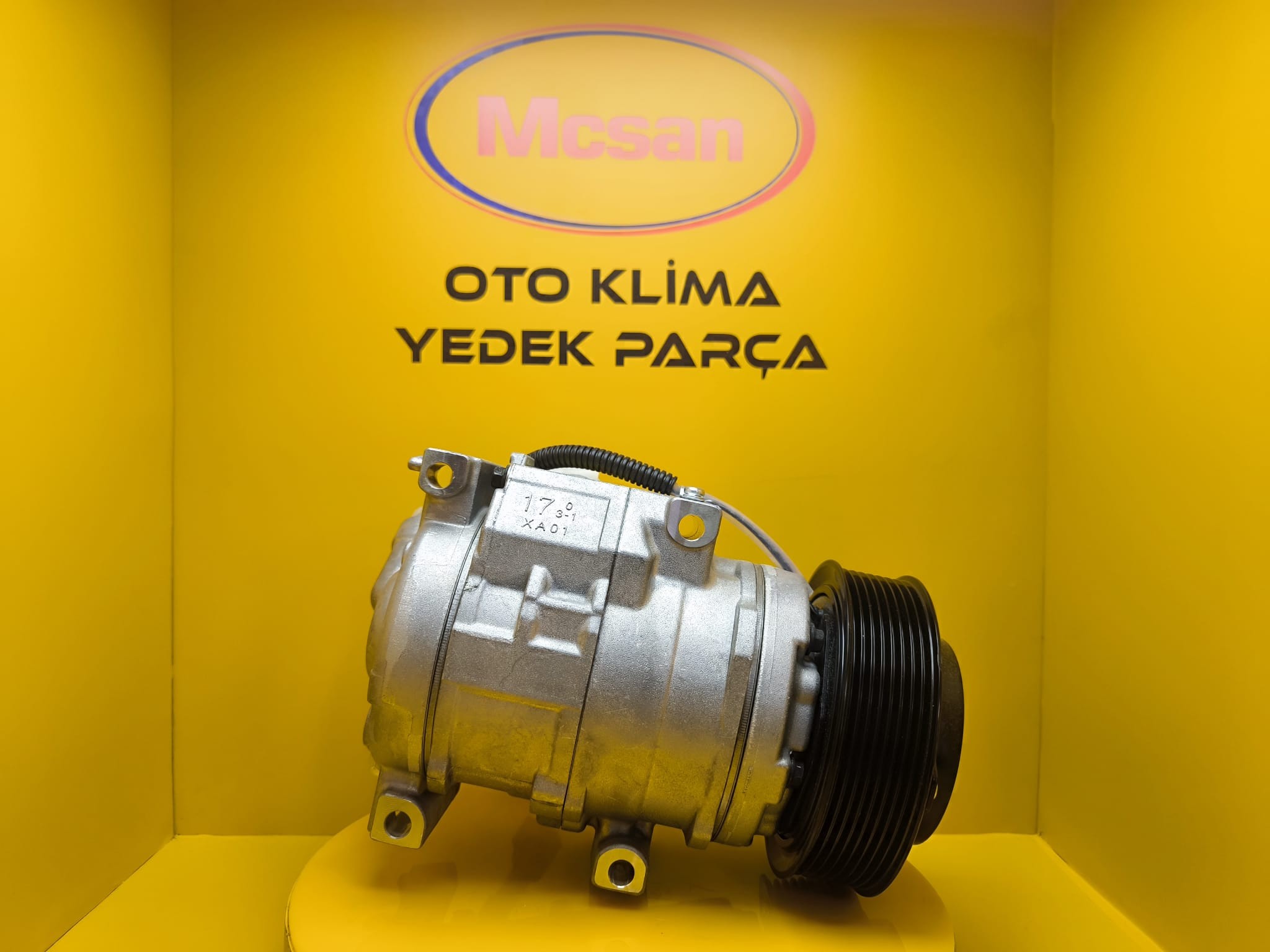 John Deere Traktör Klima Kompresörü RE284680