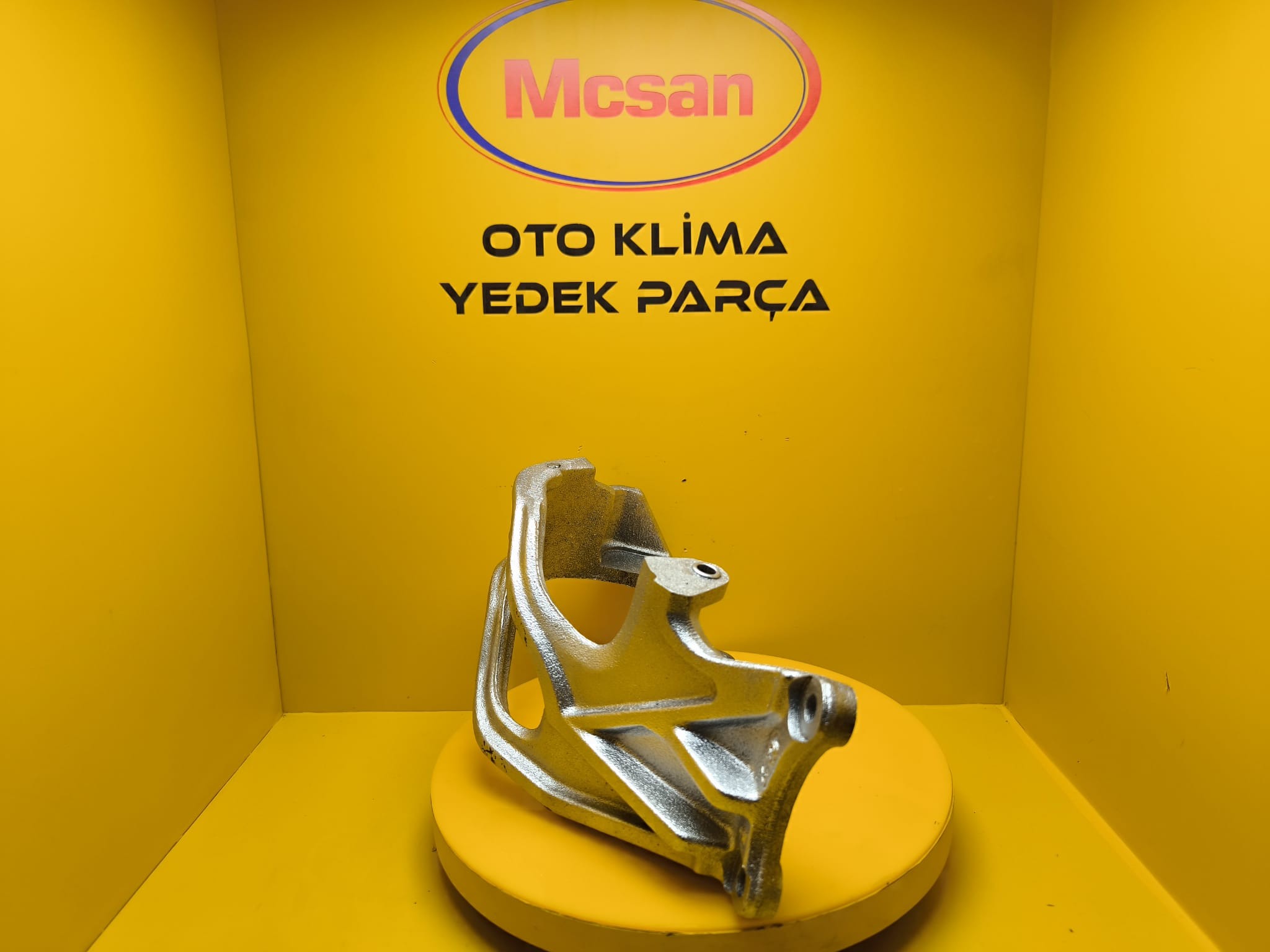 Daihatsu Terios Klima Kompresör Bağlantı Ayağı Braket 2462604591