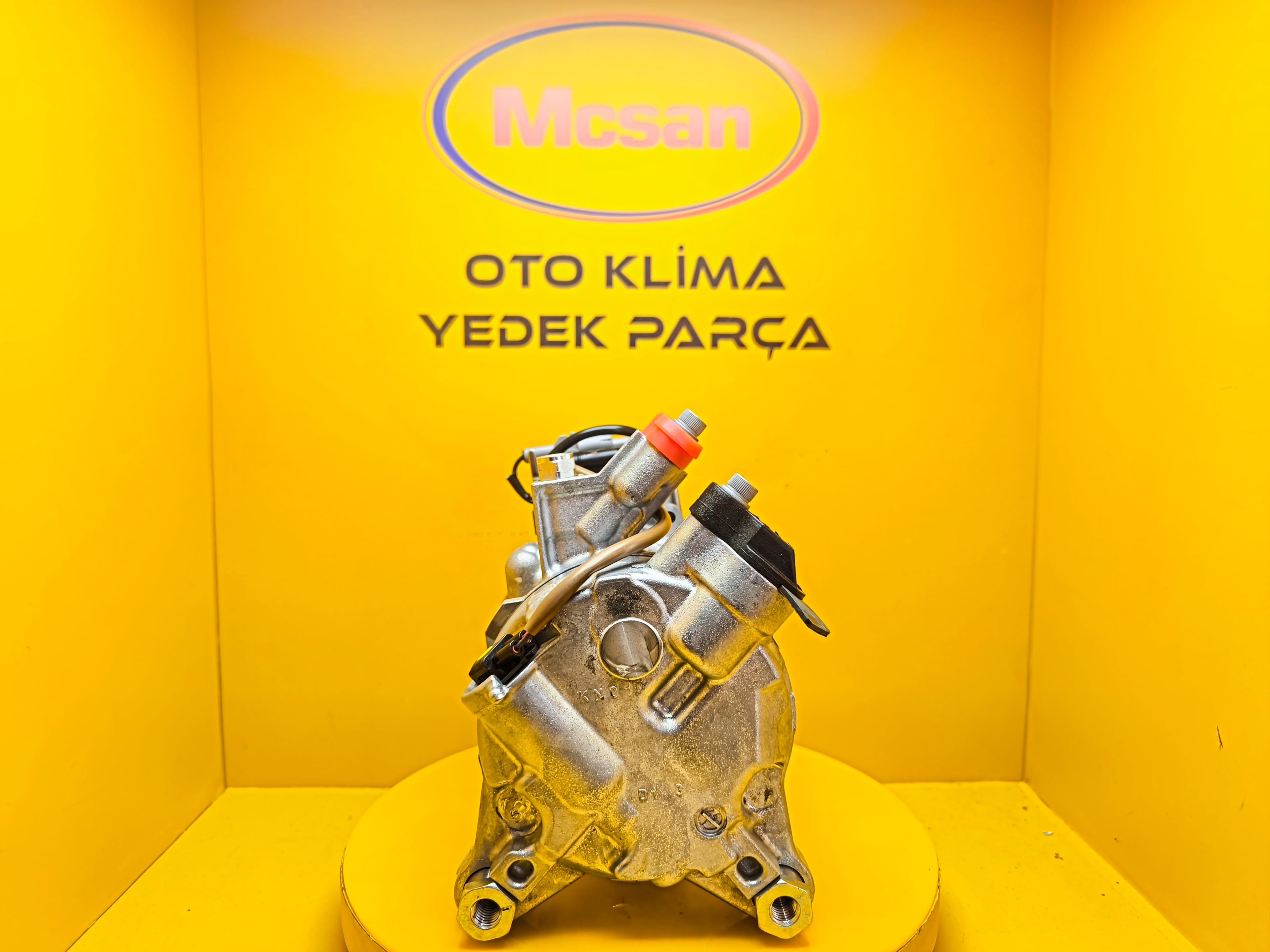 BMW 5 Serisi F10 Klima Kompresörü 64529225703 / 64529223694