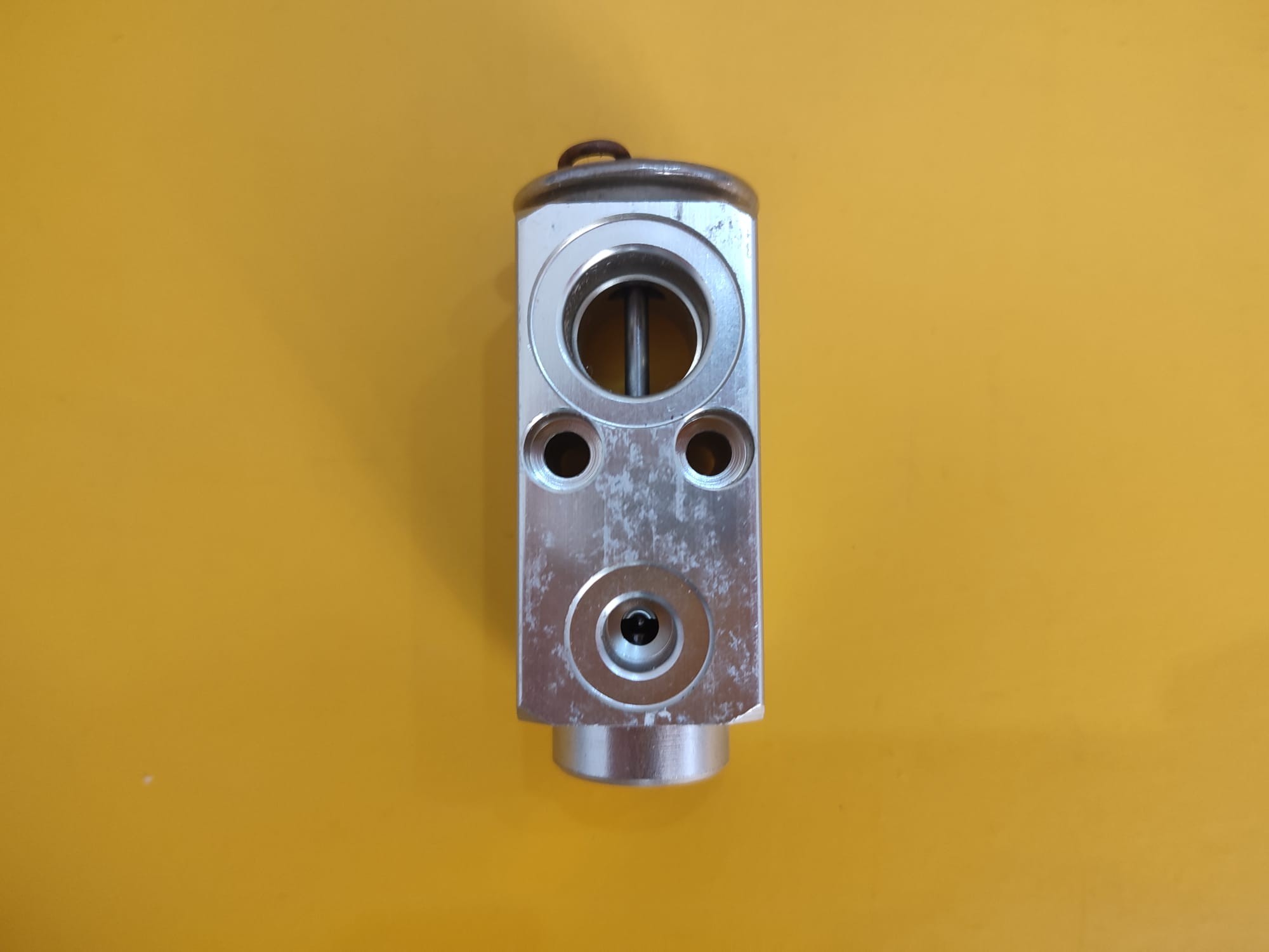 Opel Vectra C - Saab 9.3 Expansion Genleşme Valfi 1618263