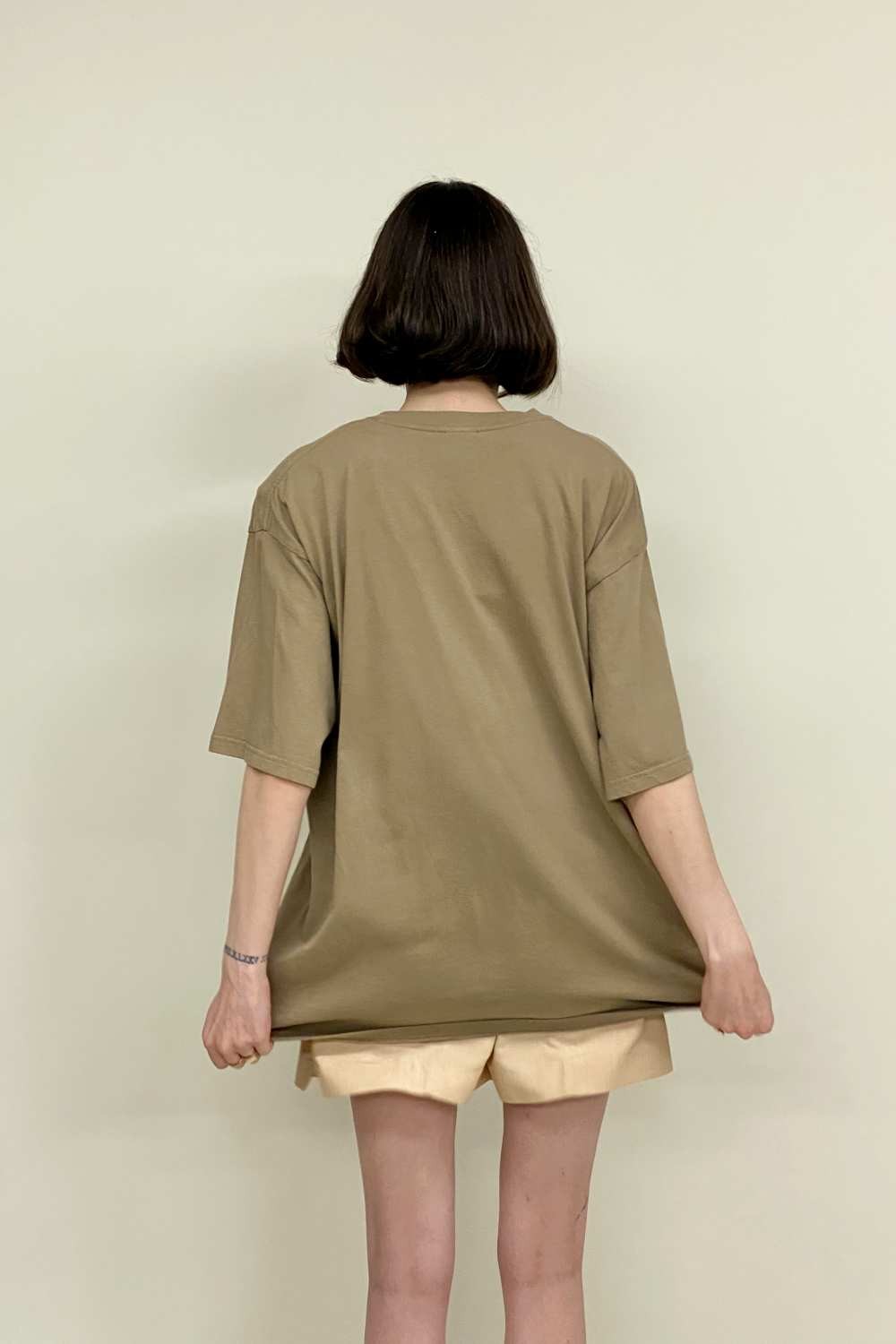 T-SHIRT