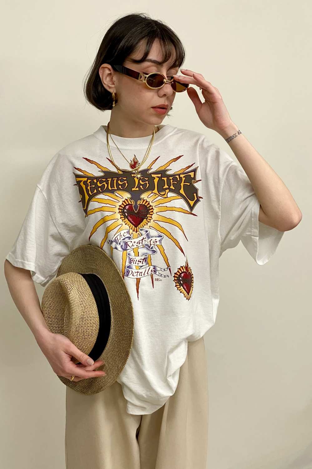 T-SHIRT